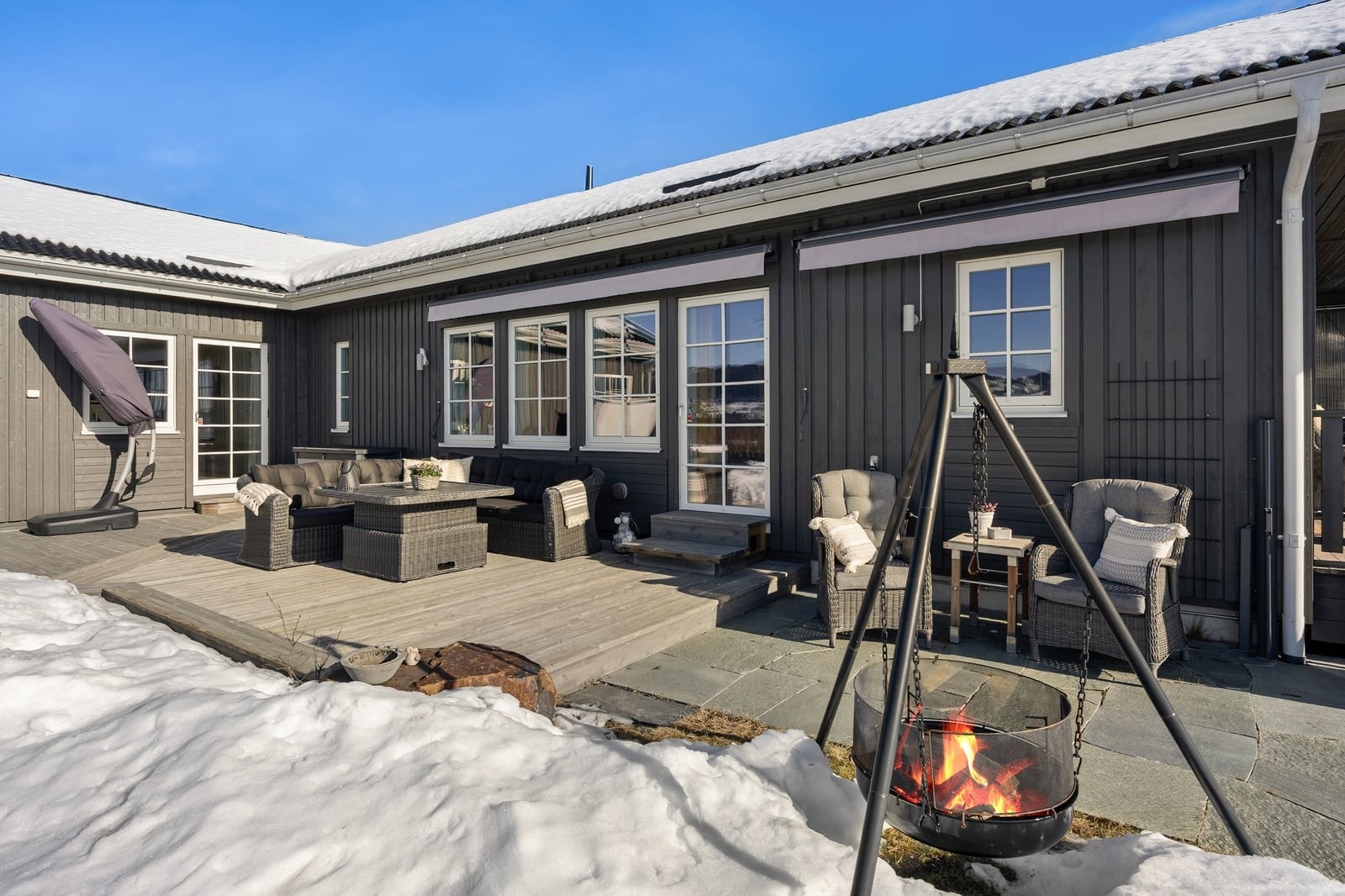 Kaffekrok med bål panne. Galleribilde