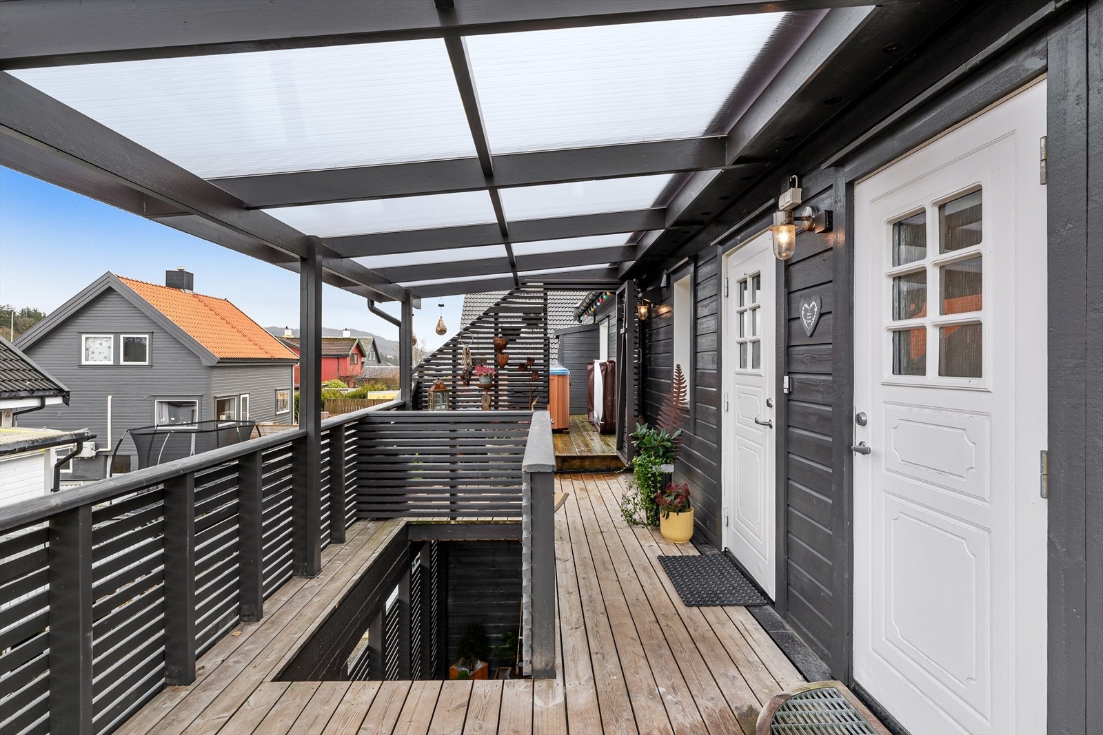 Prestegårdsveien 11 presenteres av Proaktiv Eiendomsmegling v/ Ordin Fikstvedt. Galleribilde