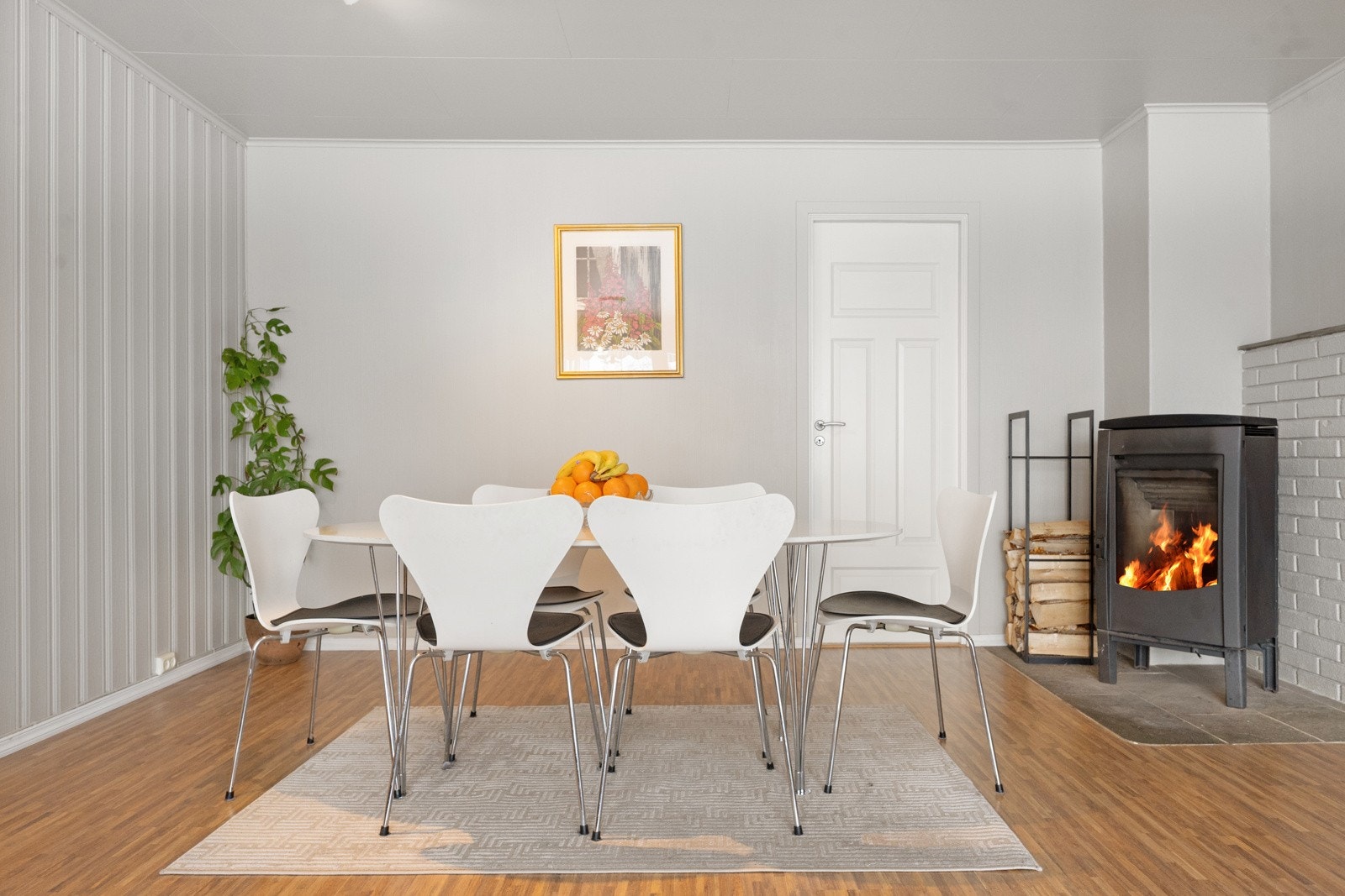 Det er montert nytt stålrør i pipe i 2021 Galleribilde