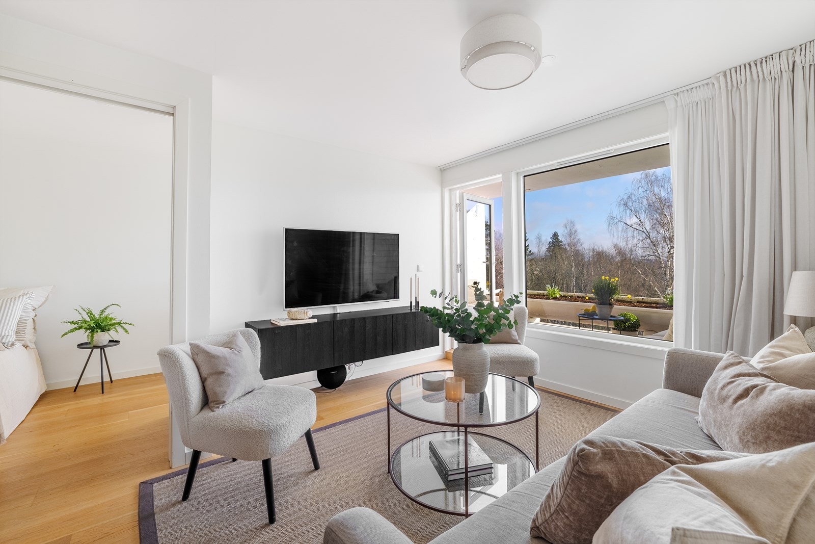 Det medfølger egen garasjeplass i garasjeanlegg Galleribilde