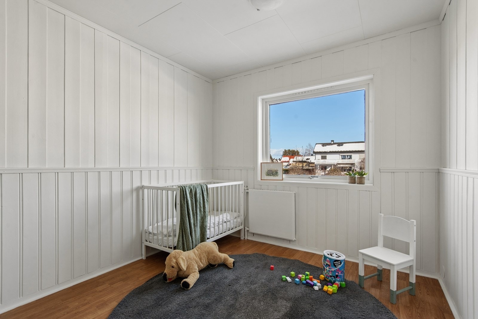 Boligen har til sammen 6 soverom, fordelt i boligens 1. etasje og 2. etasje. Galleribilde