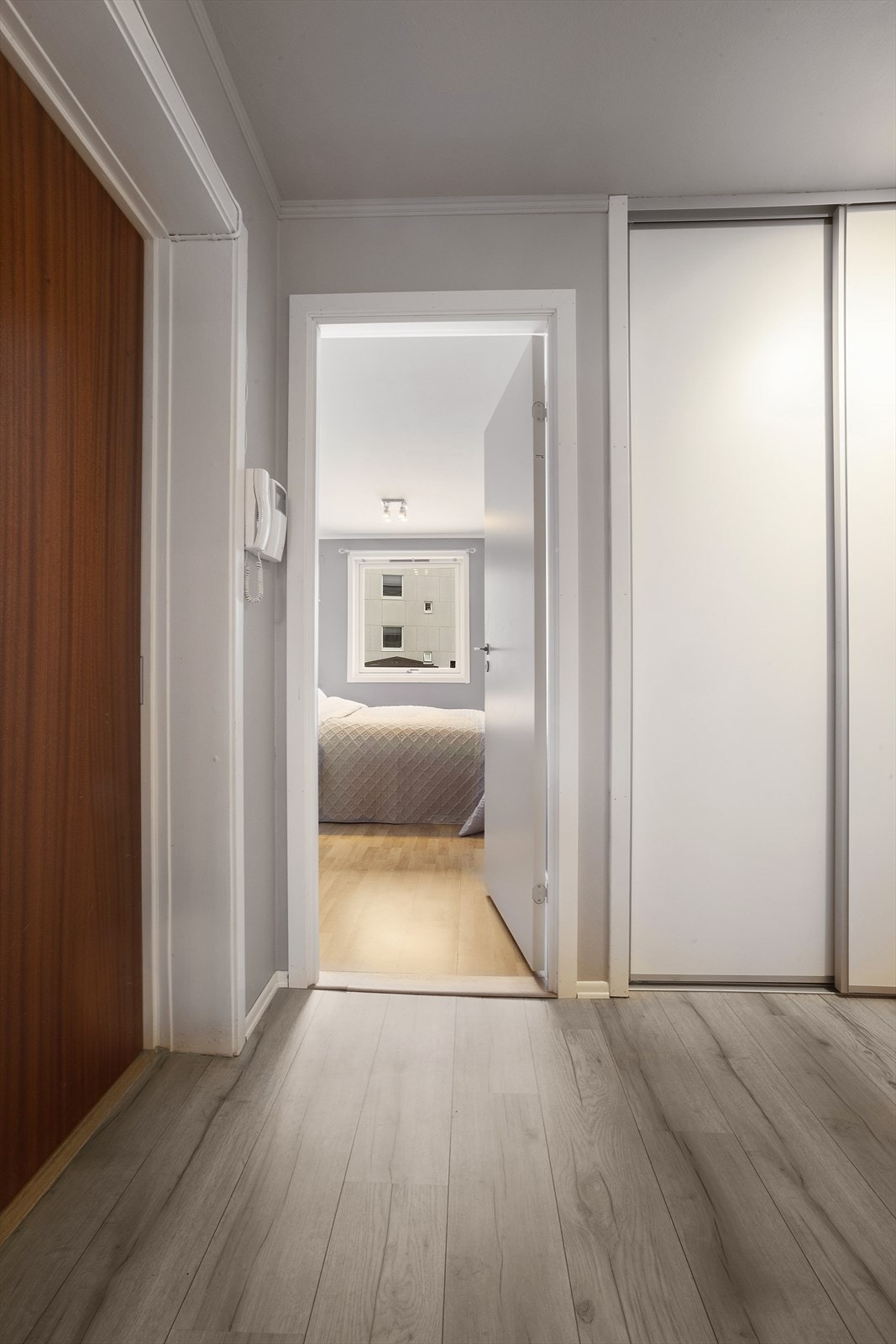 Leiligheten har callinganlegg Galleribilde