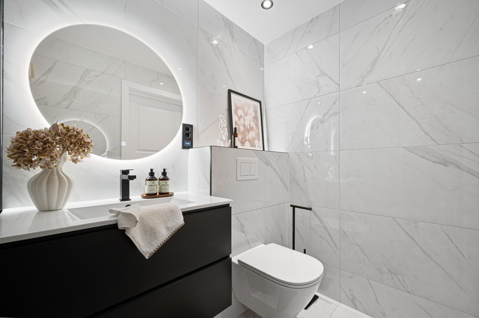 Rommet har elektriske varmekabler. Galleribilde