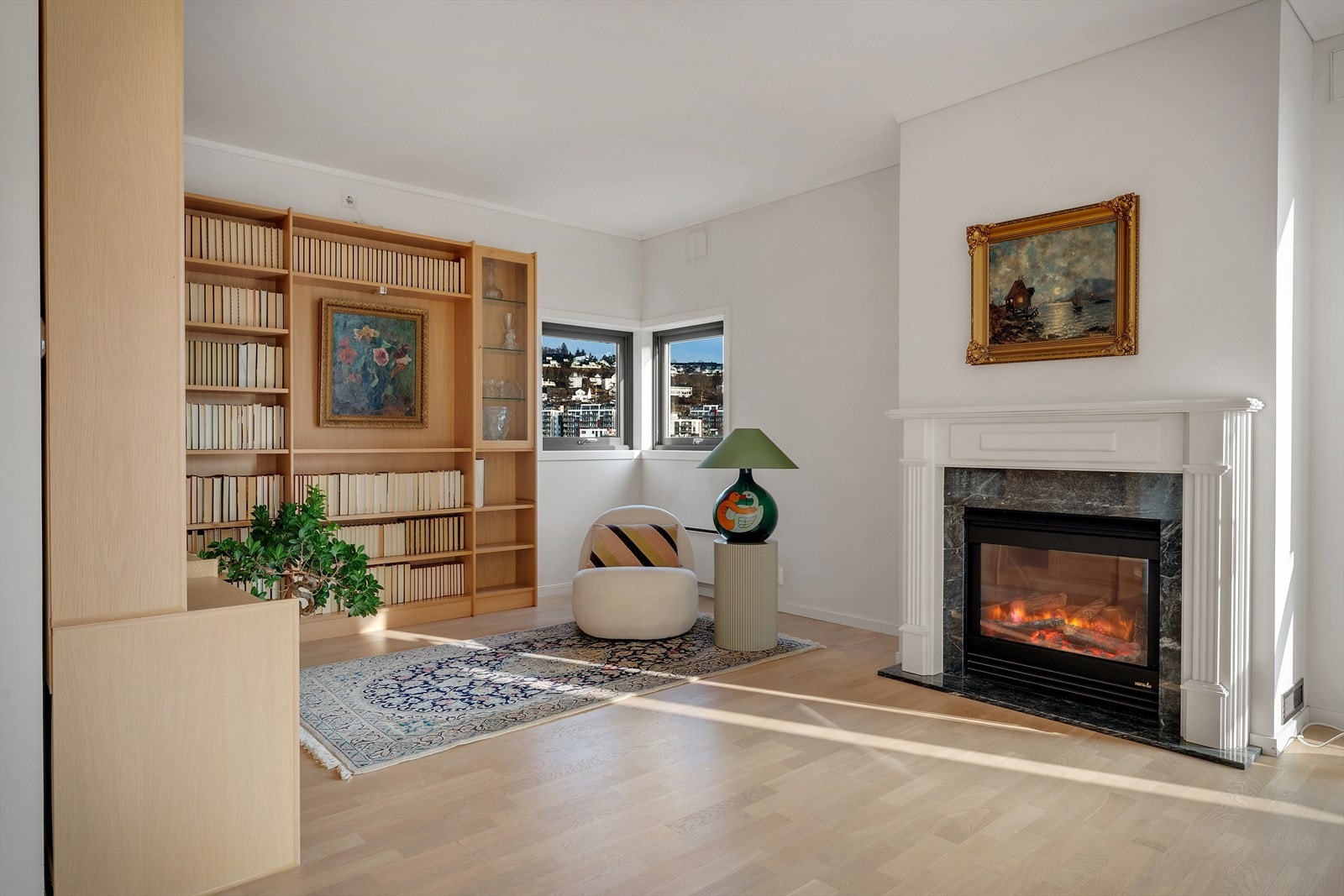 Plass til tv og sofakrok her Galleribilde