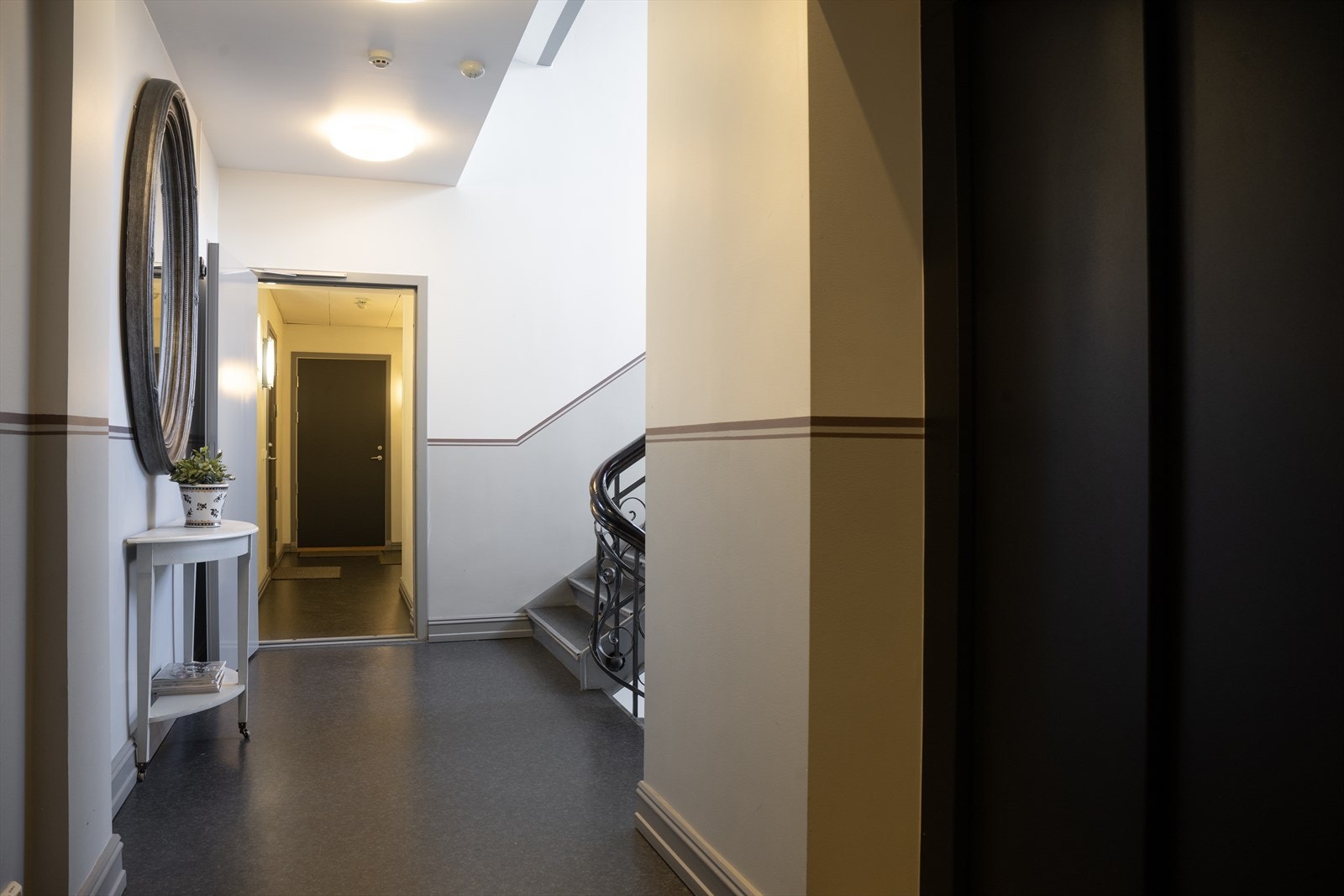 Det er heis i bygget. Galleribilde