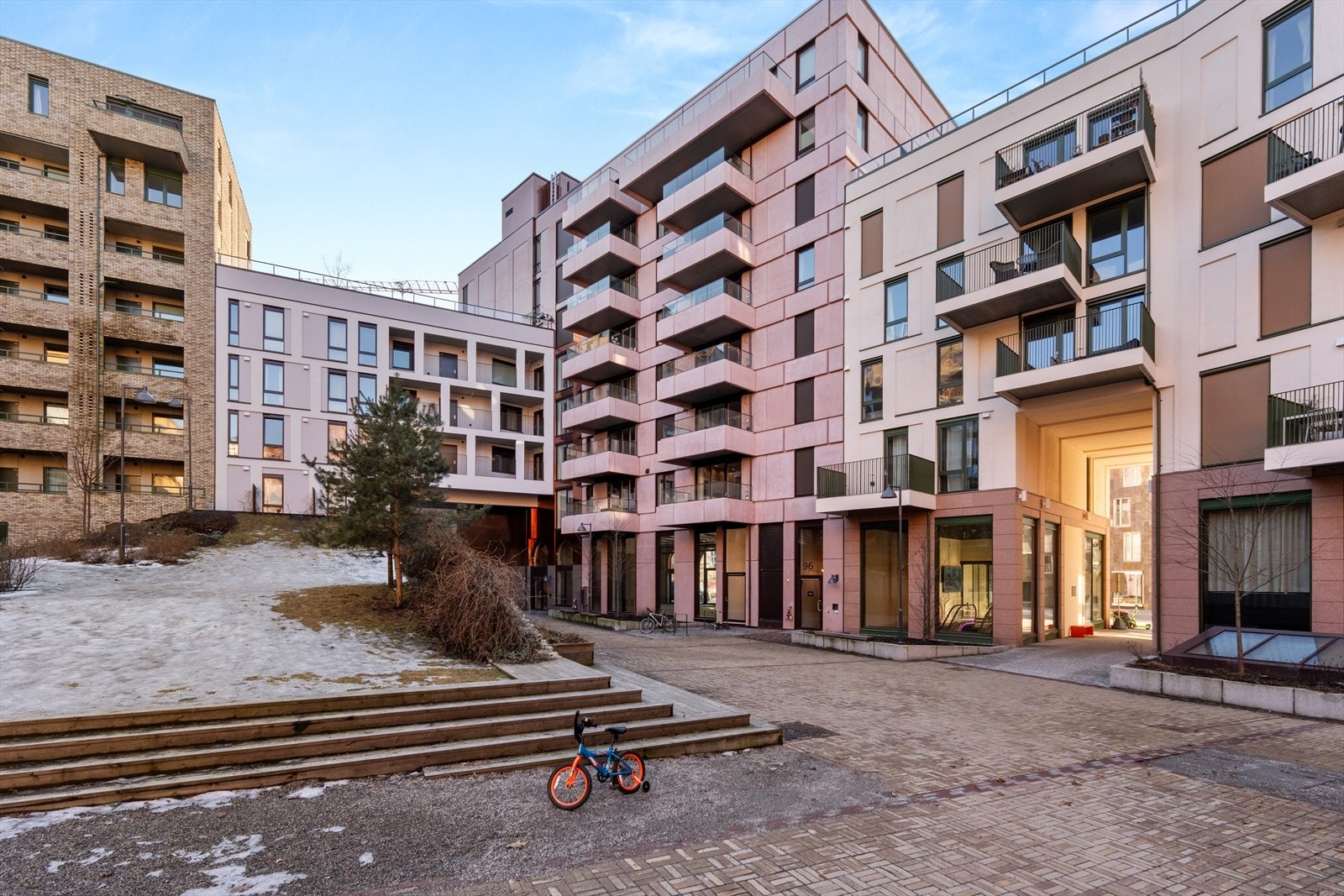 Fasade. Galleribilde