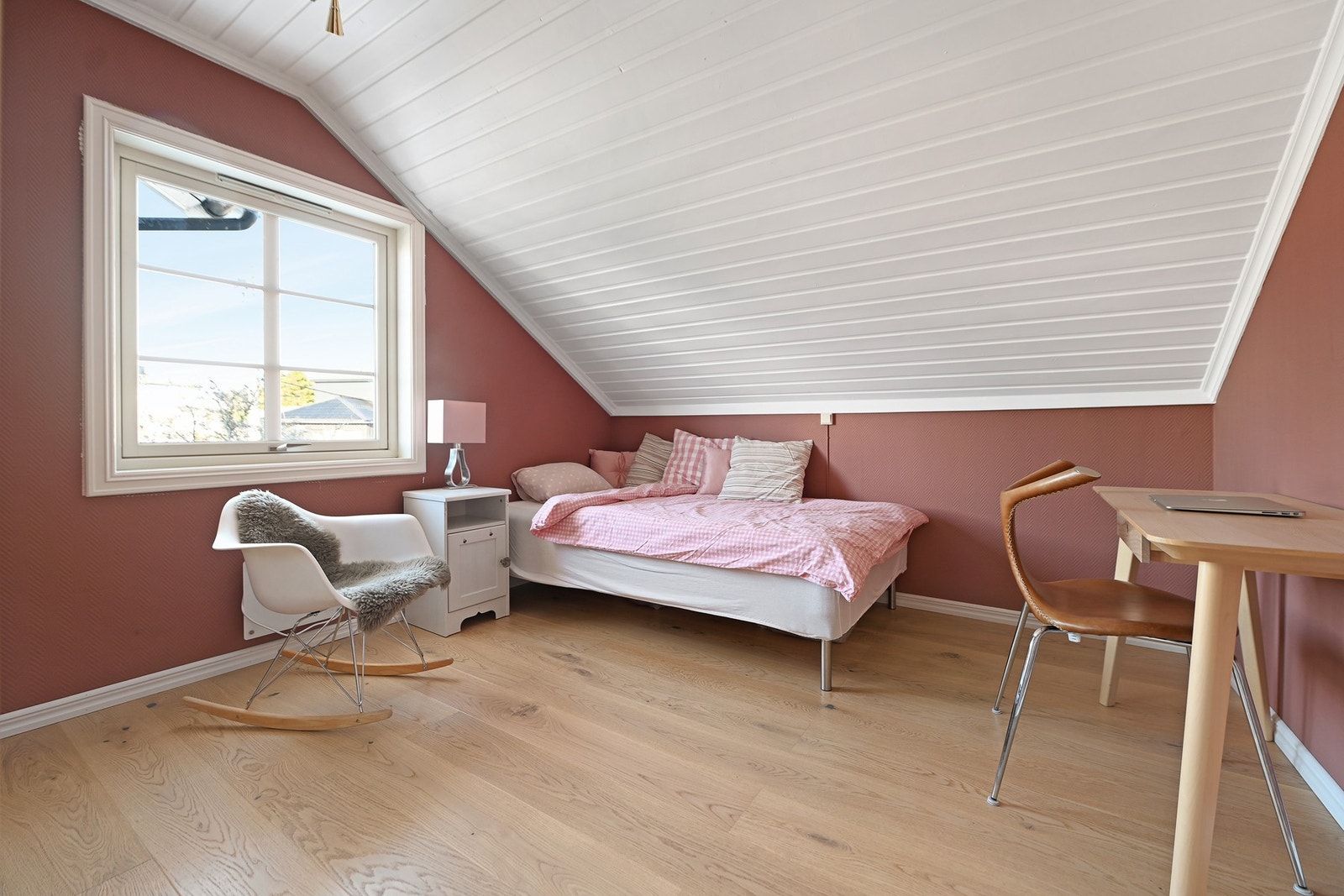 Alle de 4 soverommene har god størrelse. Galleribilde