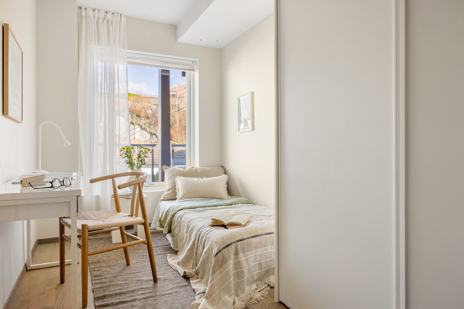 Soverom nr. 2 er 7,8 kvm. Galleribilde