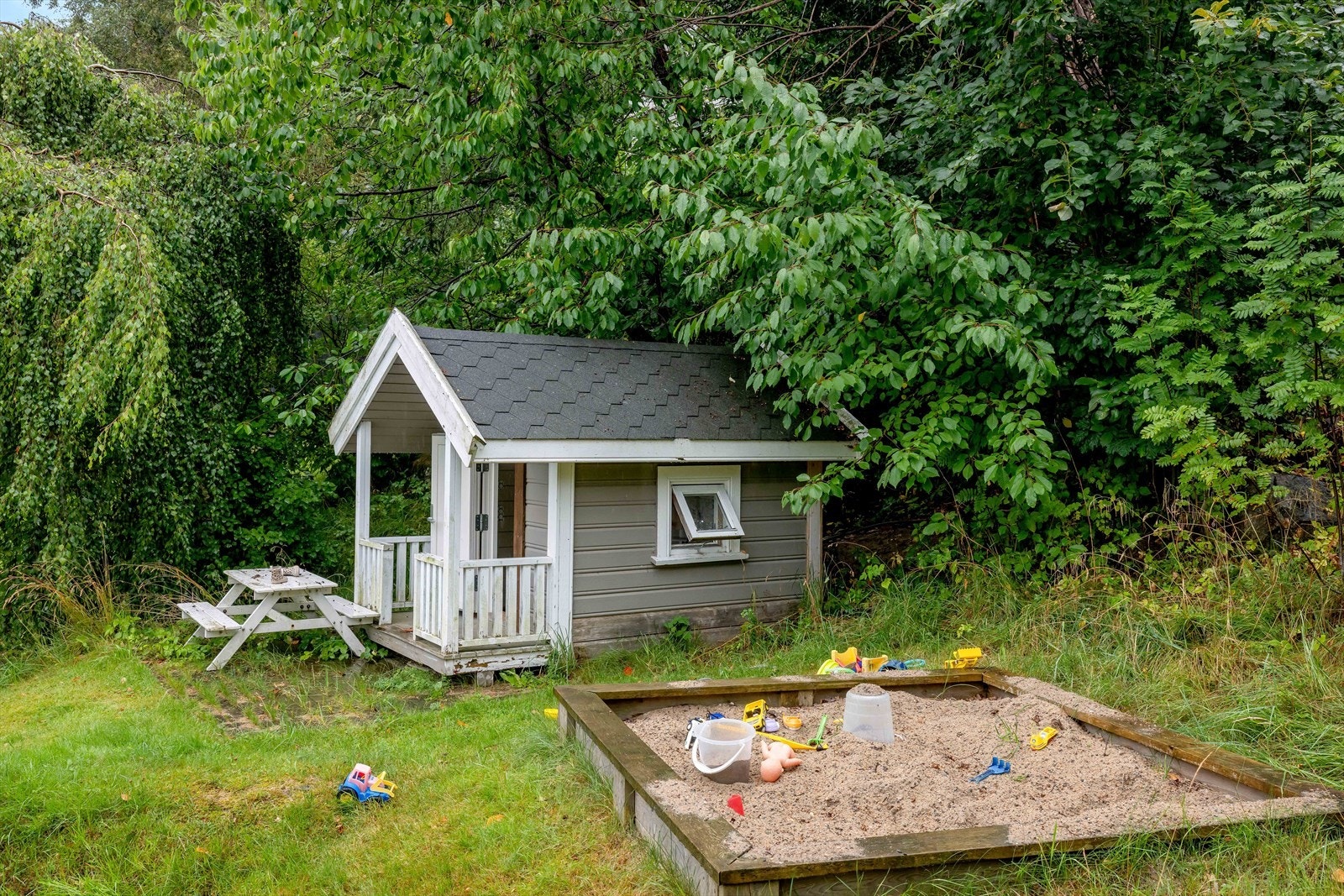 Lekeplass. Galleribilde