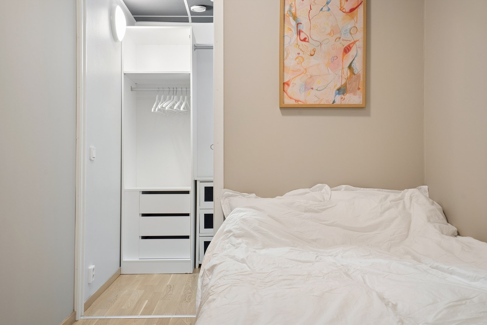 Herfra har du også adkomst til walk-in/innvendig bod Galleribilde