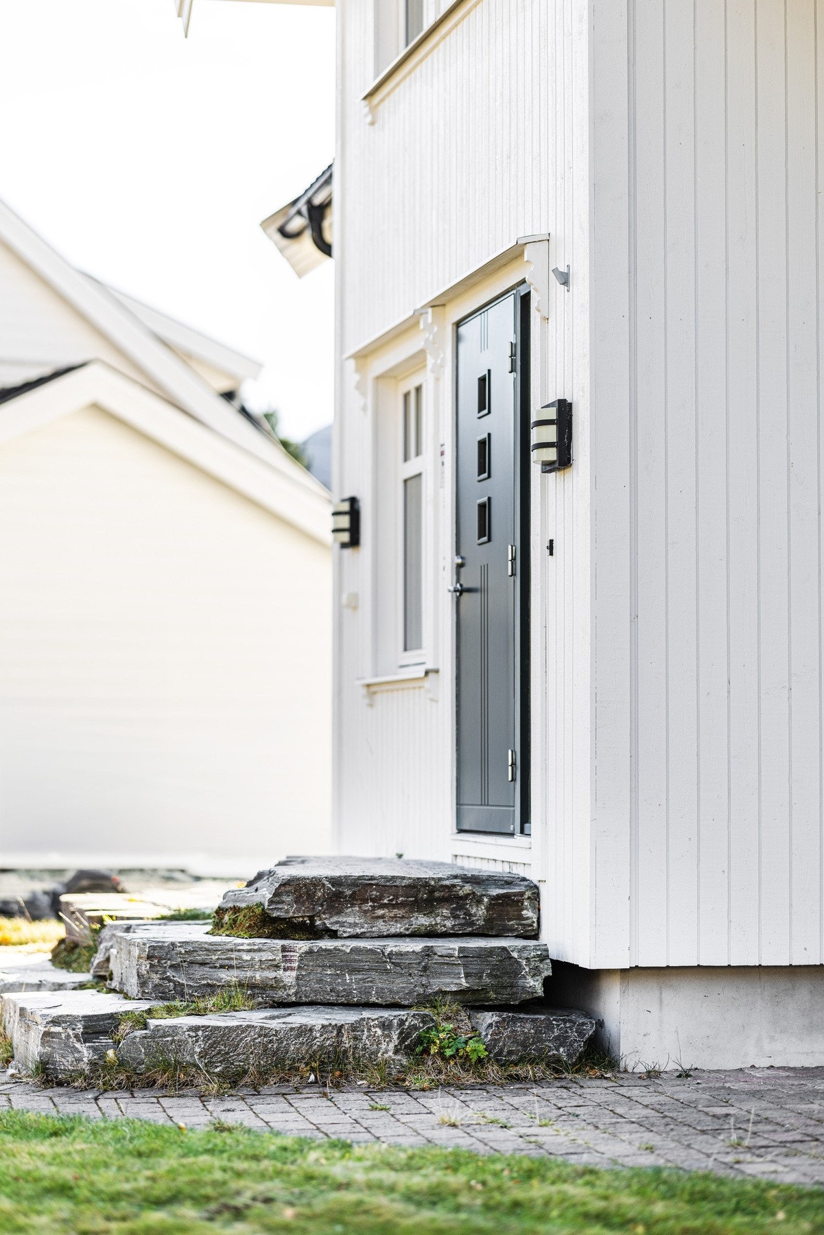 Eiendommen har en rekke flotte detaljer slik som denne steintrappen. Galleribilde