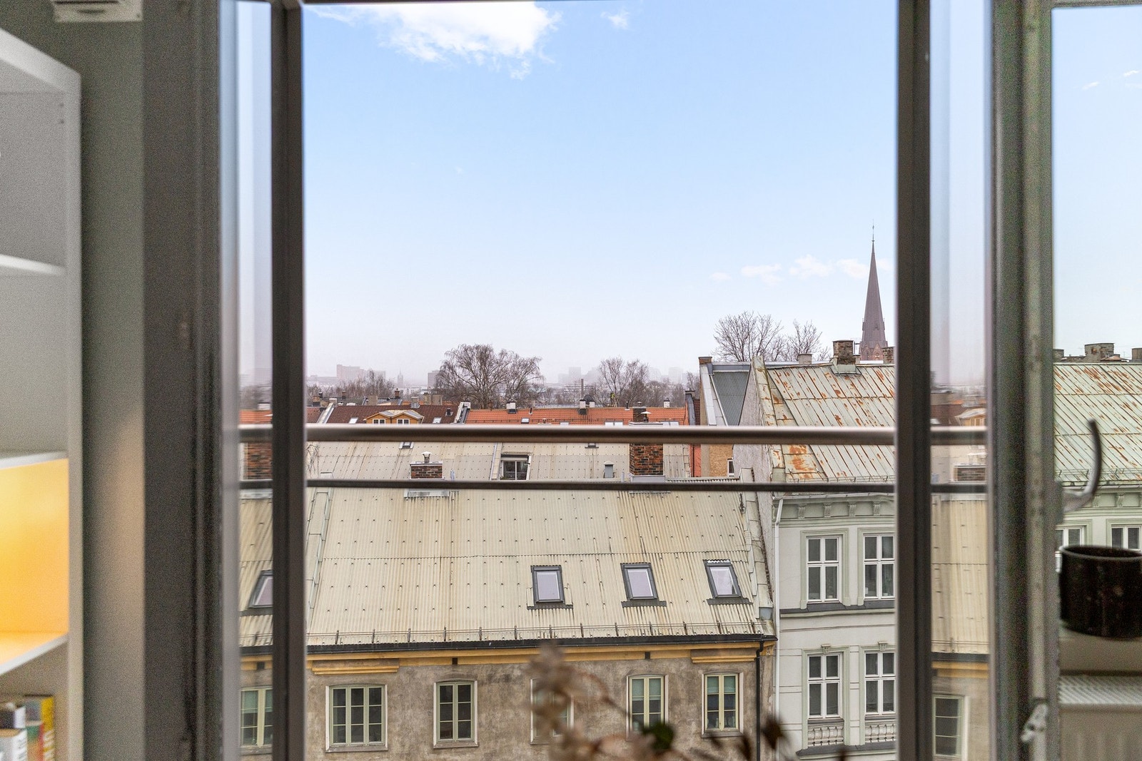 Fra stuen har du direkte tilgang til franskbalkong. Galleribilde