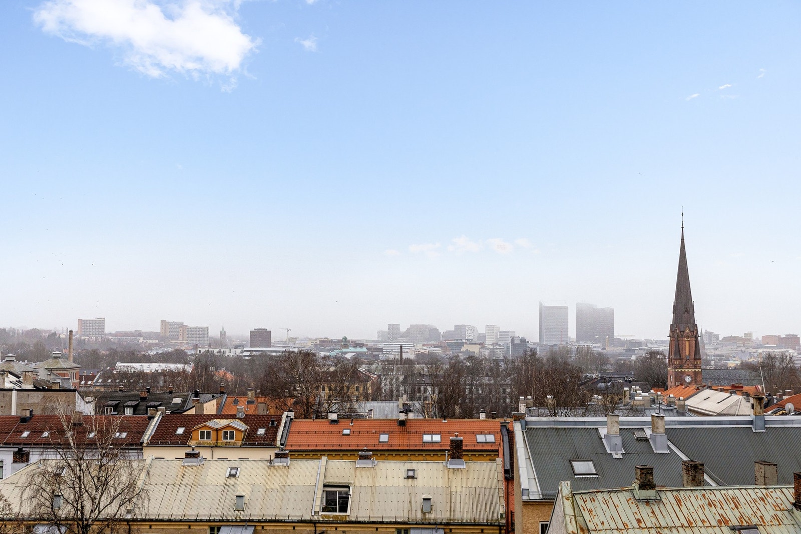 Felles takterrasse med panoramautsikt over Oslo. Galleribilde