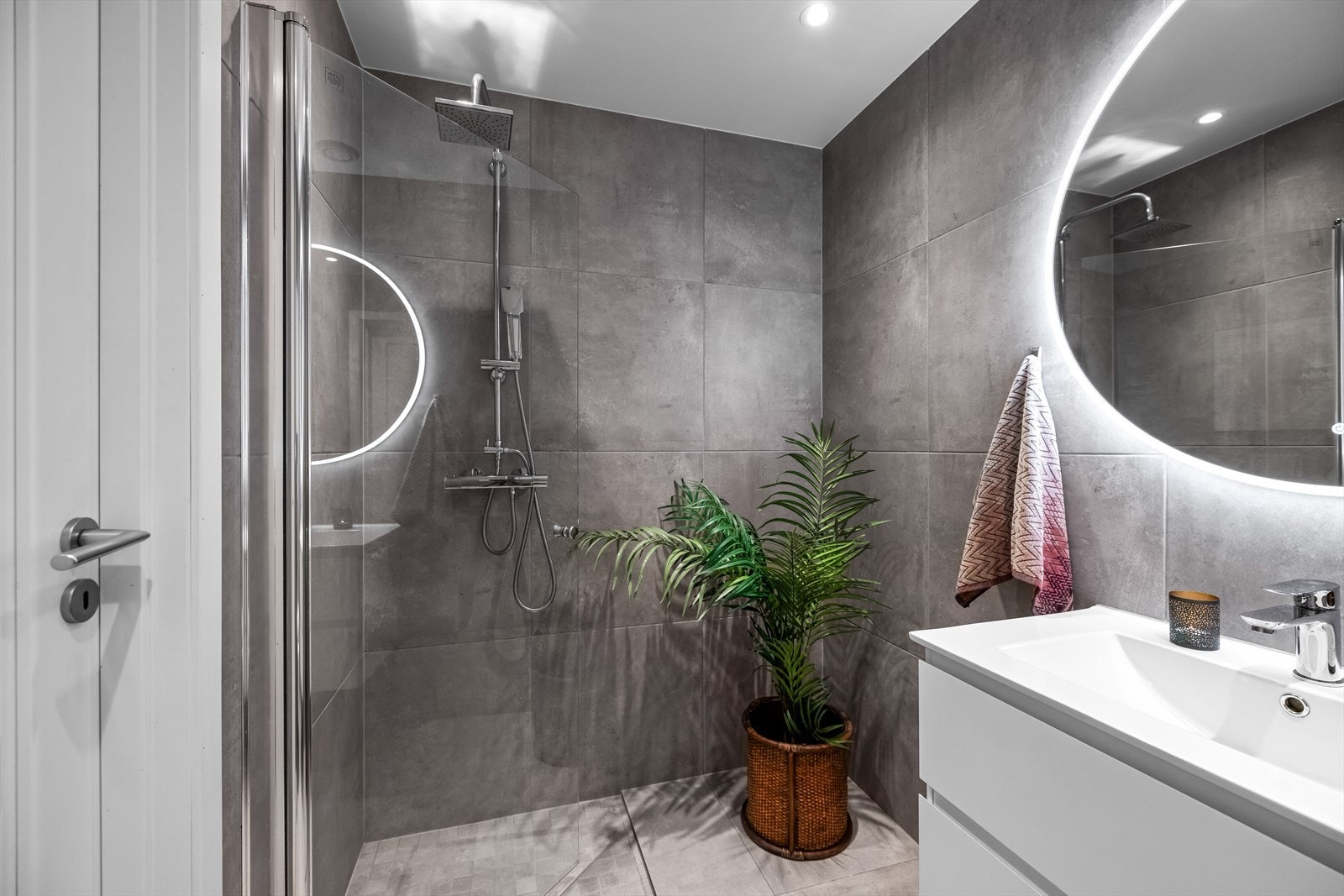 Badene i boligen er fra 2020. Galleribilde