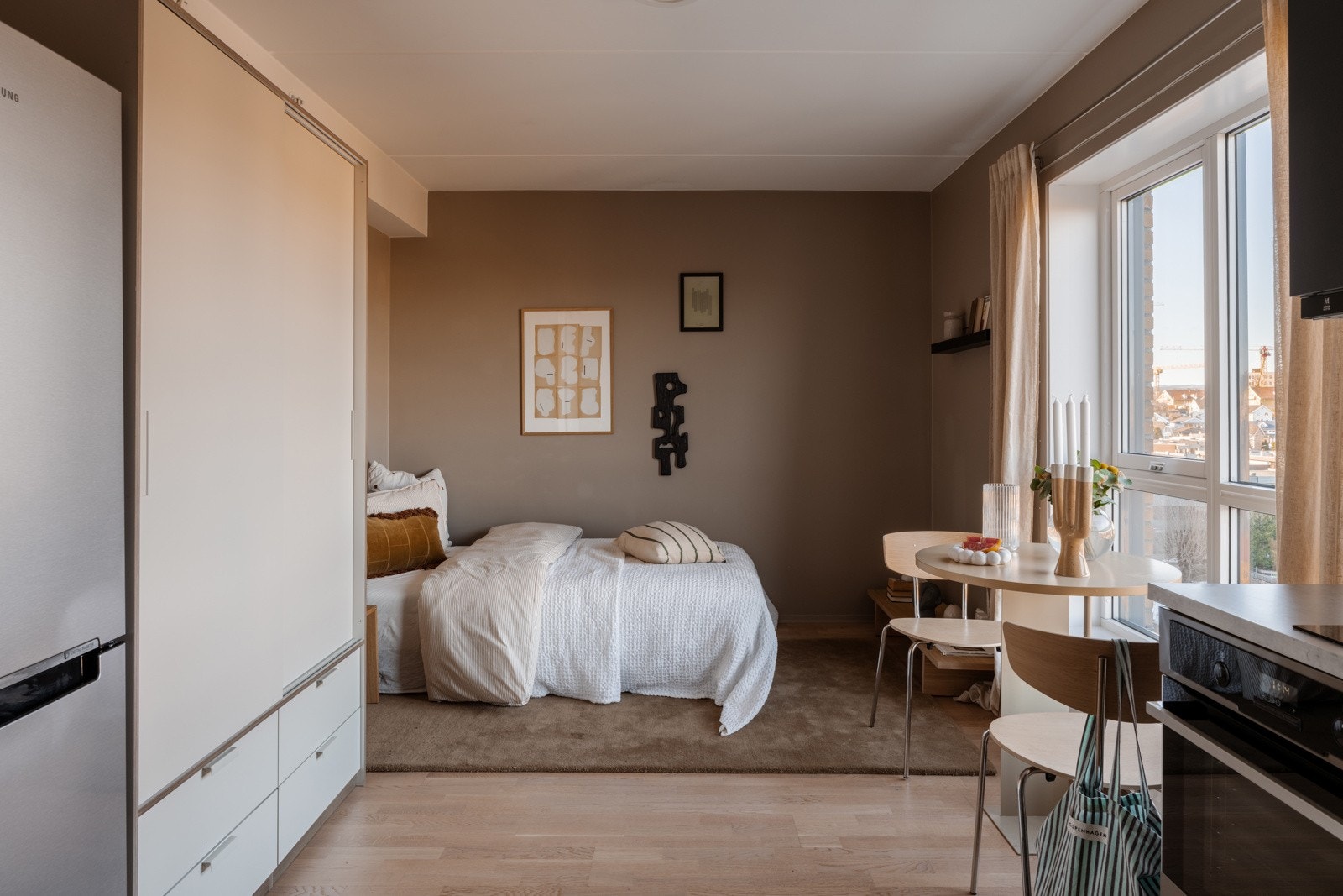 Velkommen inn til hybeldelen. Galleribilde