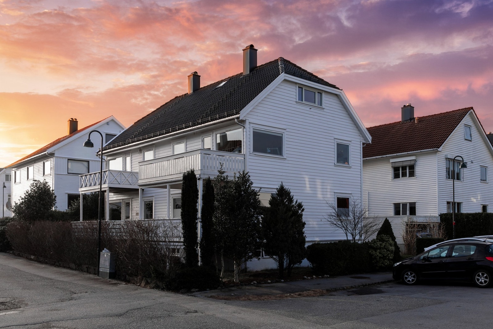 Velholdt firemannsbolig med attraktiv beliggenhet i Jens Tvedts gate 16. Galleribilde