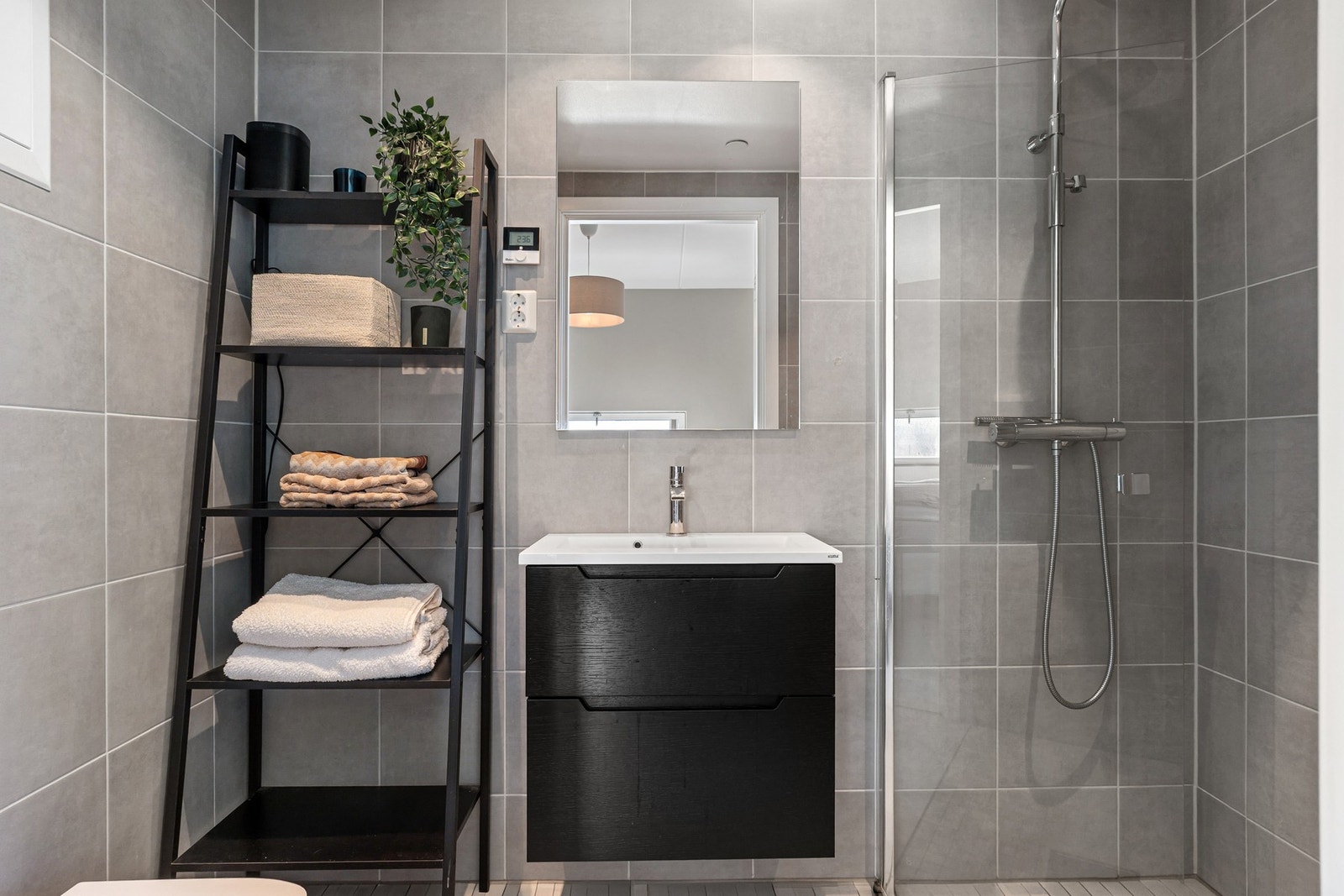 Vannbåren gulvvarme og balansert ventilasjon. Galleribilde