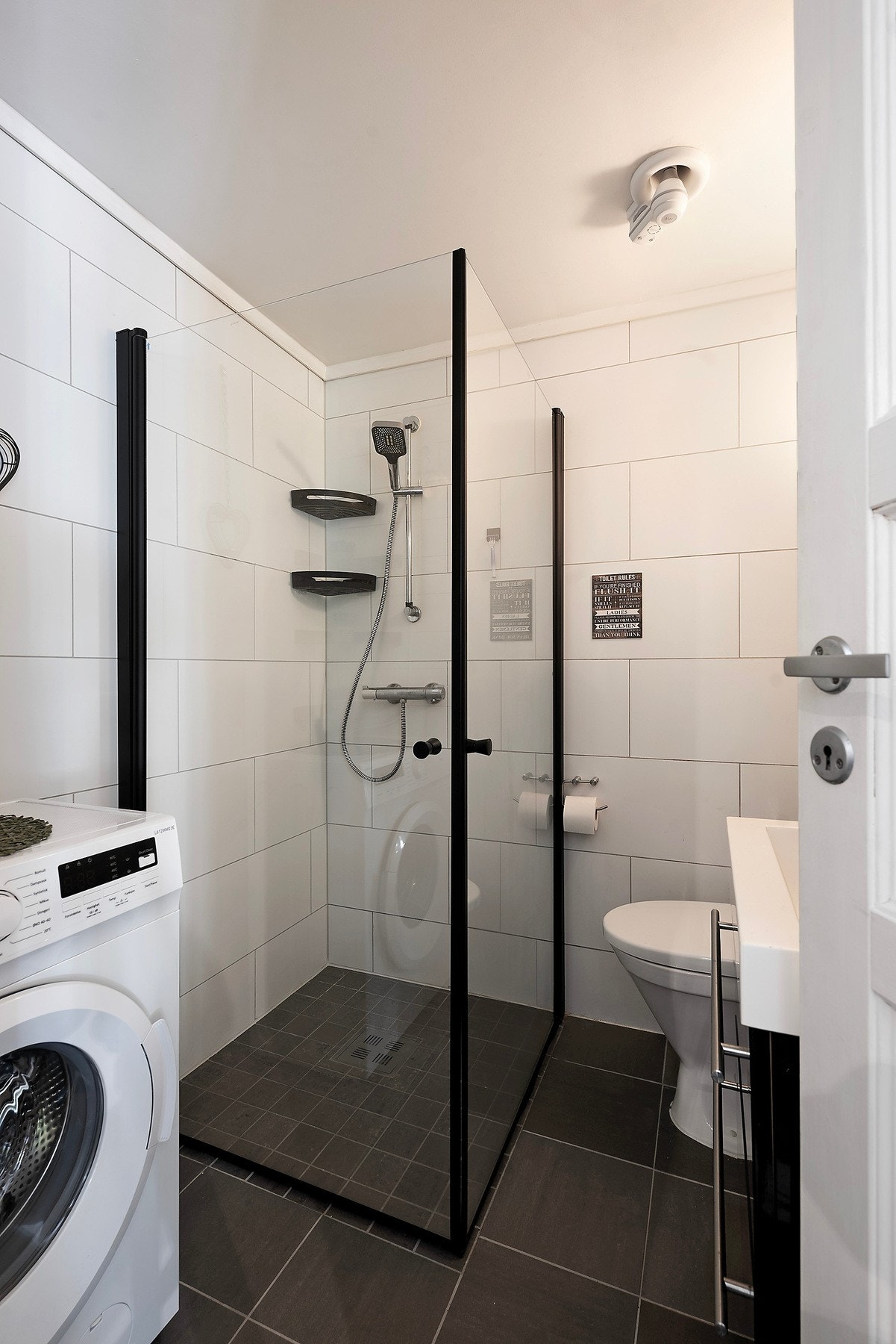 Se informasjon under "ferdigattest" Galleribilde