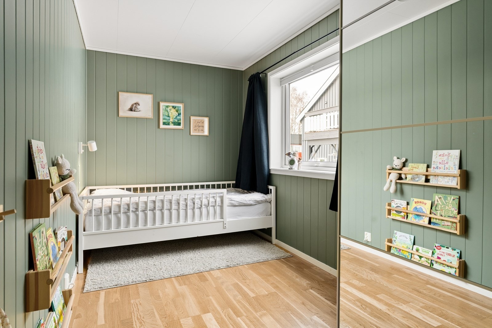 Soverom nr. to måler til 9.1 kvm. Galleribilde