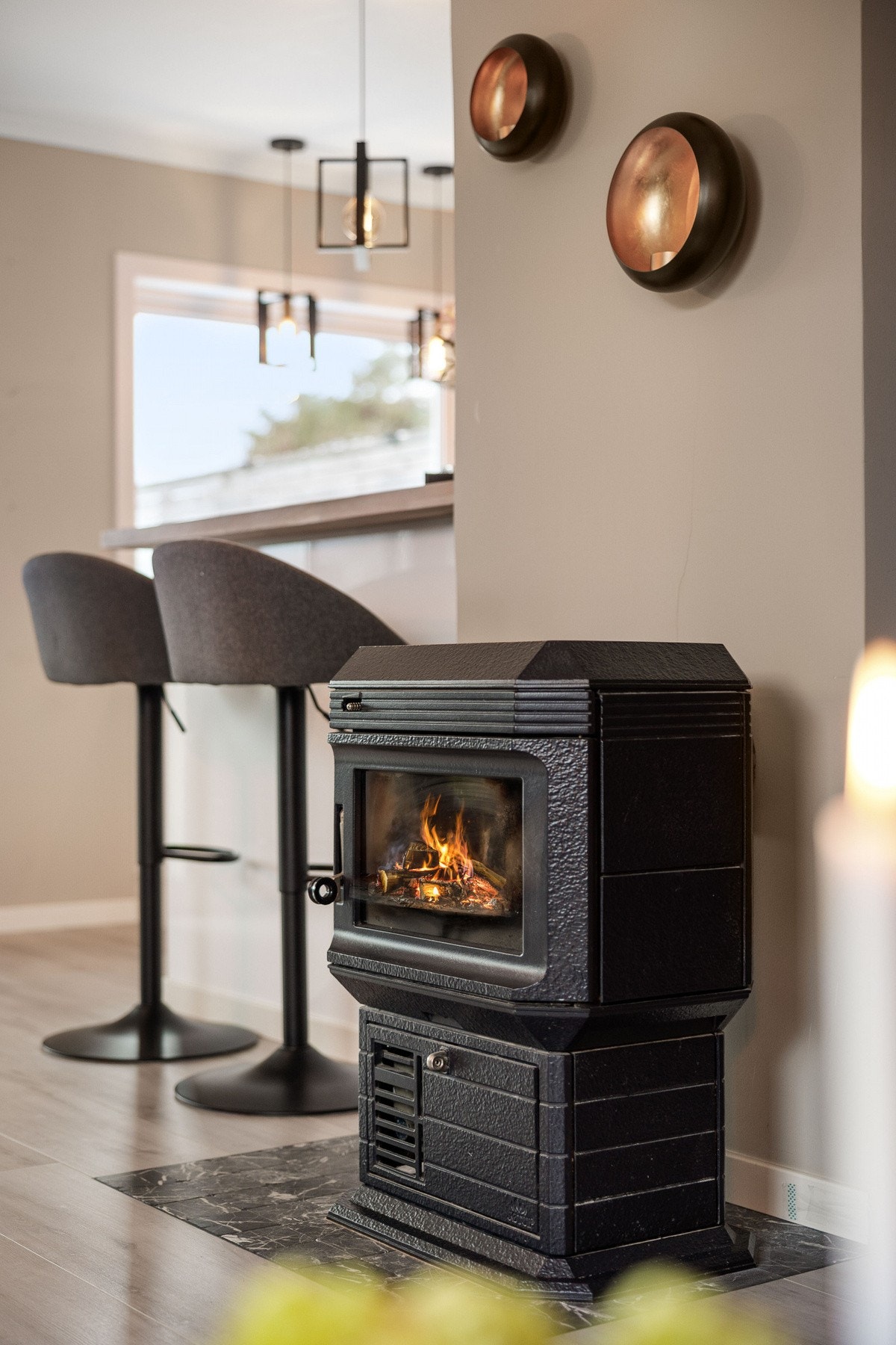 Vedovnen gir godt med varme på kalde dager! Galleribilde