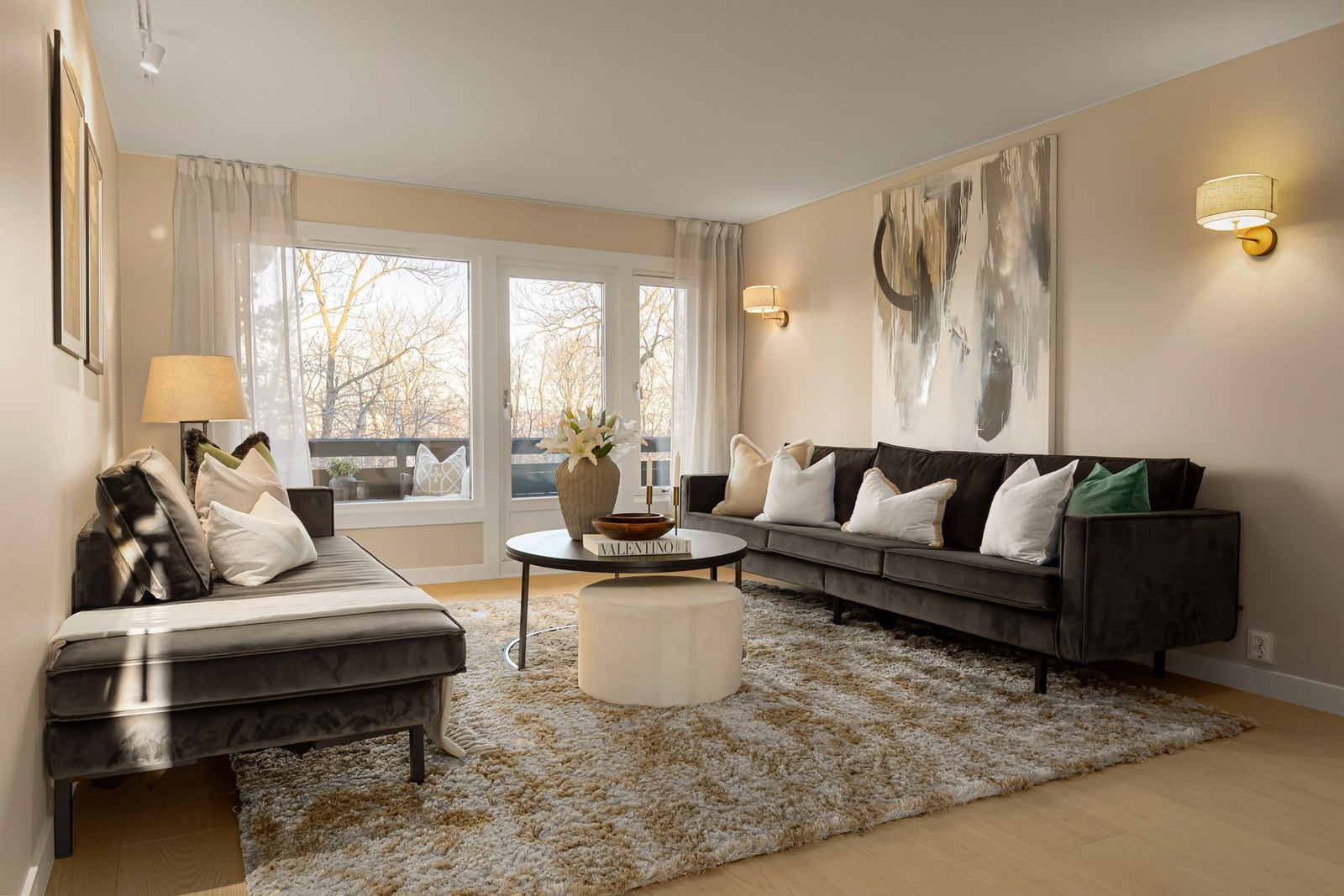 Stor stue II med utgang til terrasse Galleribilde