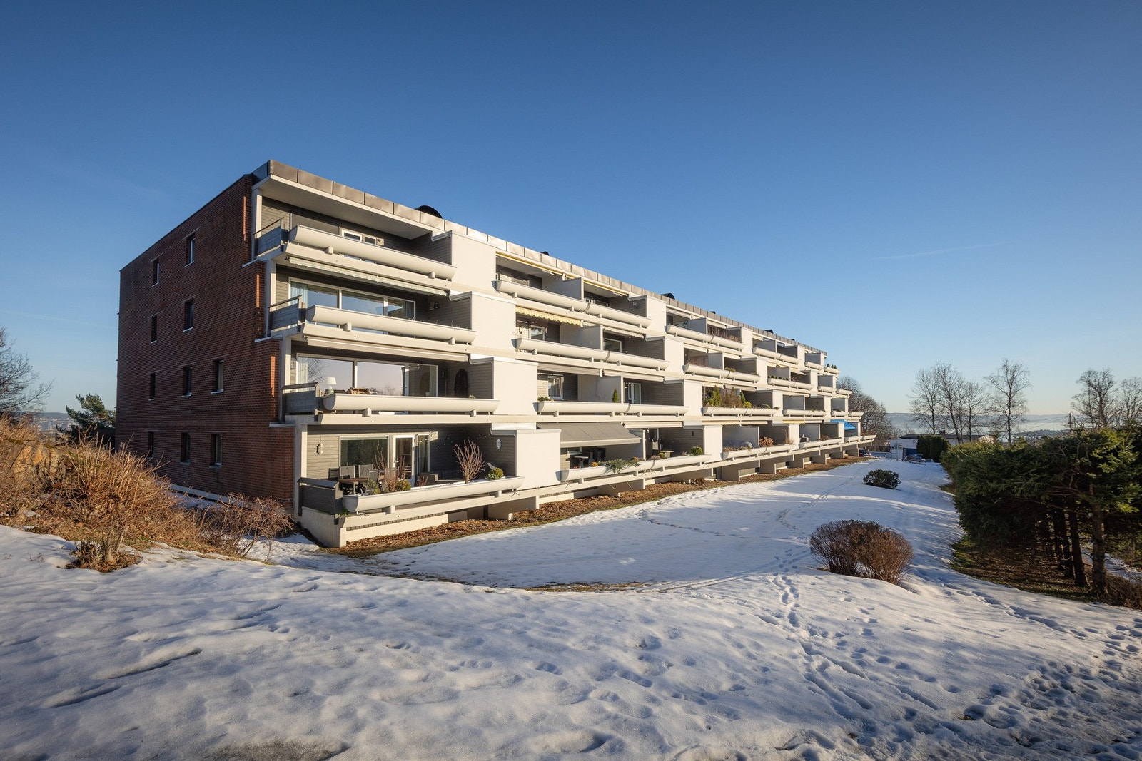 Svært ettertraktet beliggenhet i et meget veletablert boligområde innerst i blindvei Galleribilde