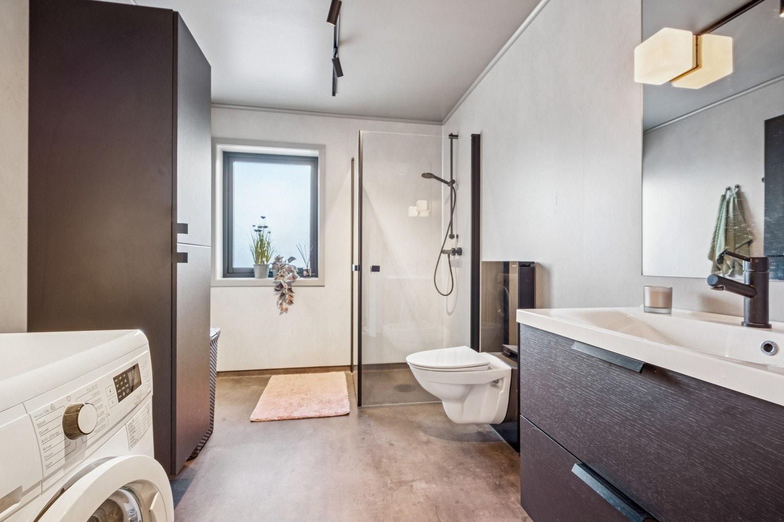 Bad leilighet Galleribilde