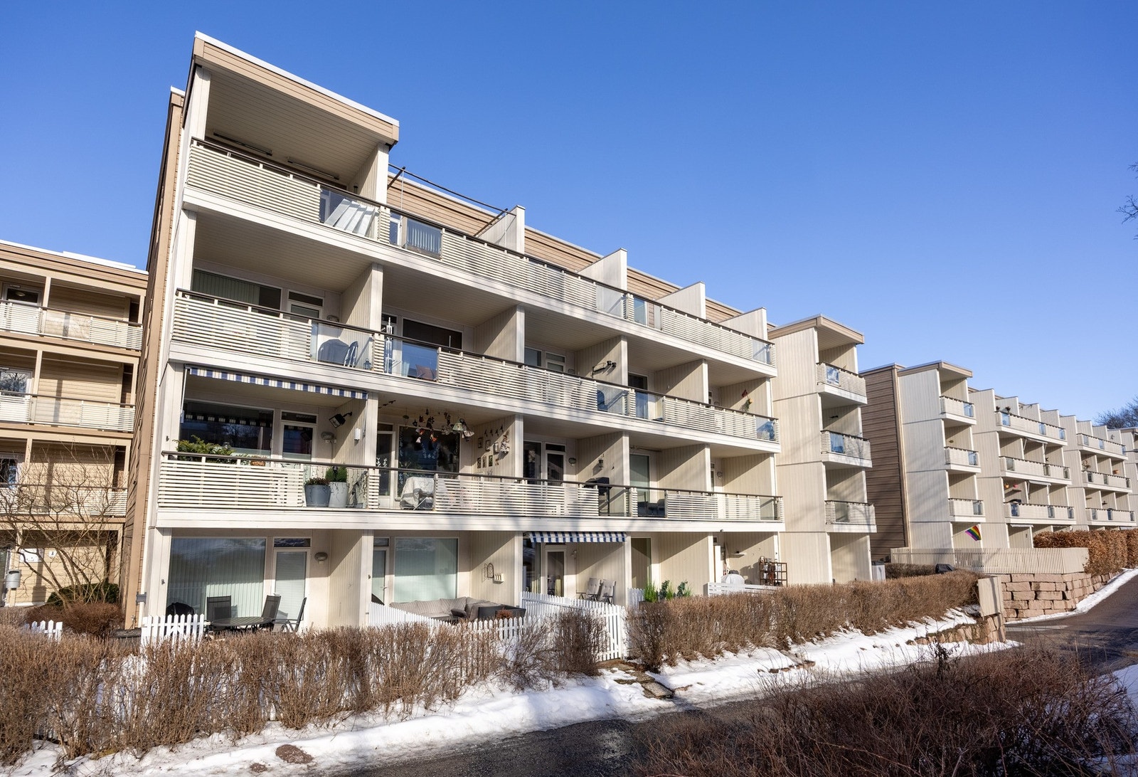 Leiligheten ligger i et attraktivt boligområde på Haugerud i bydel Alna, ca. 10 km nordøst for Oslo sentrum. Galleribilde