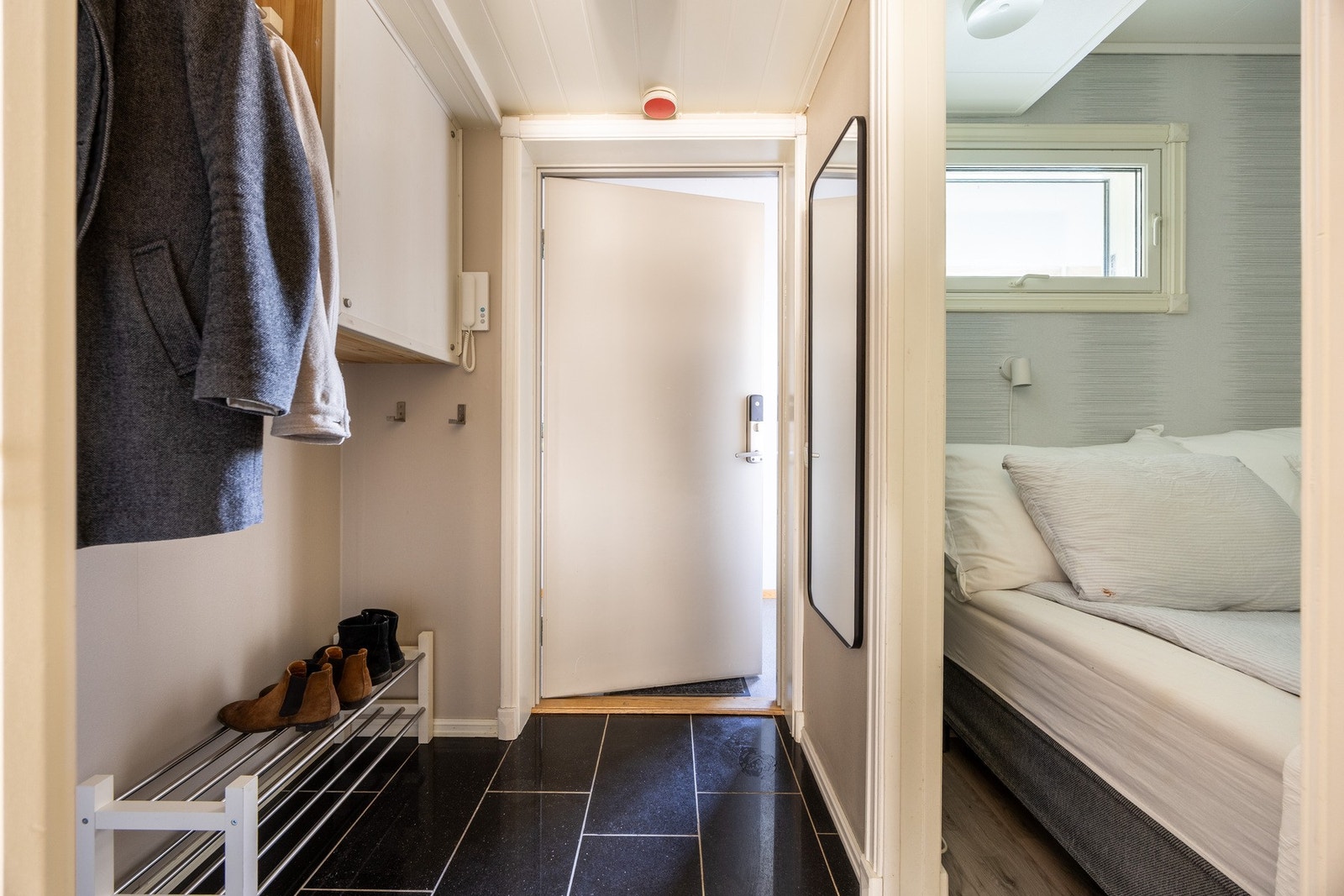 Leiligheten har en bod med adkomst via felles svalgang på 4 kvm. Galleribilde