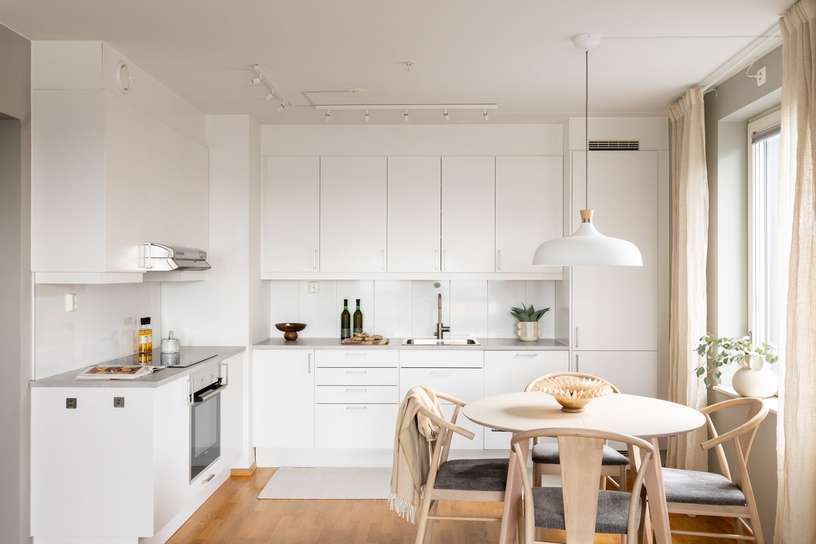 Her er det mulig å kombinere matlaging med sosialt samvær. Galleribilde