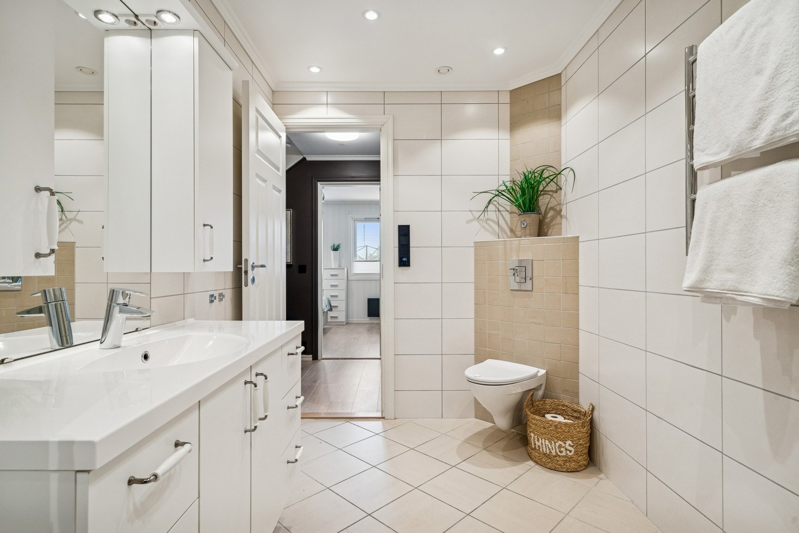 Flislagt baderom Galleribilde