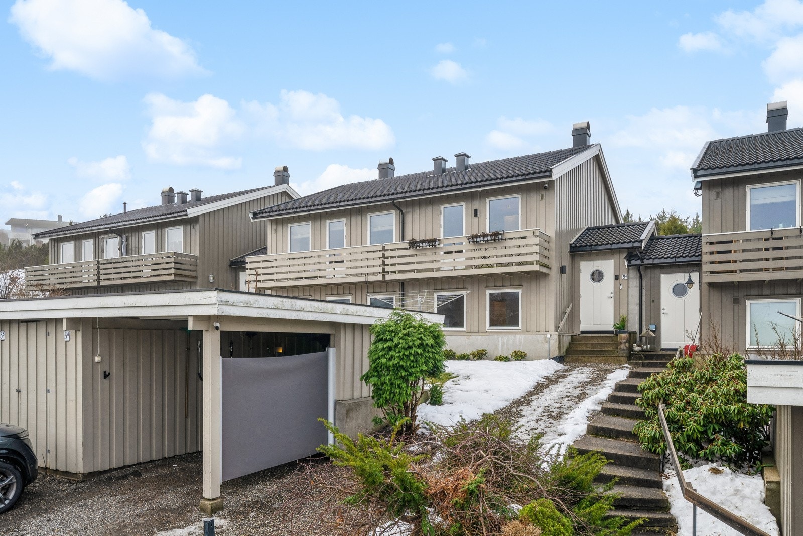 Fasade foto Sondre Borgersen Bringaker hos Efekt Galleribilde