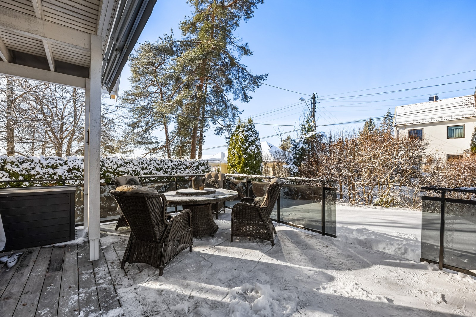 Attraktiv familiebolig på Oppsal i bydel Østensjø med solrike uteplasser Galleribilde