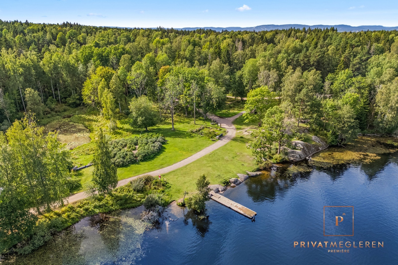 Nøklevann et populært badevann om sommeren. Galleribilde