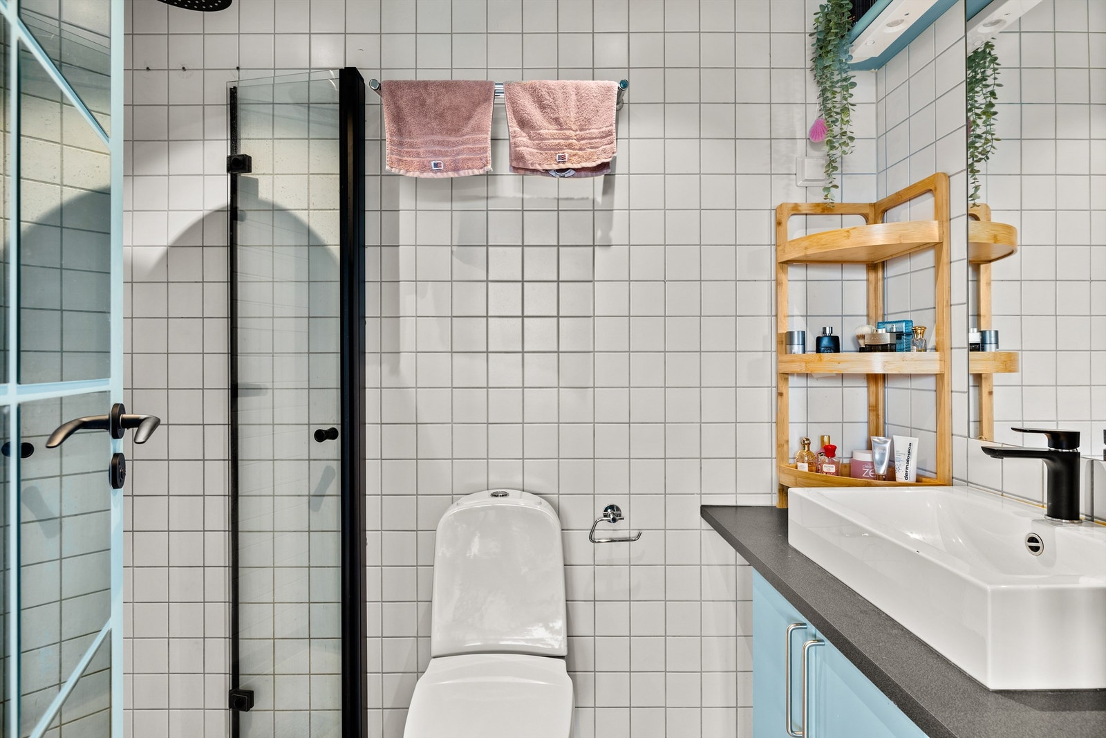 Det er opplegg for vaskemaskin. Galleribilde