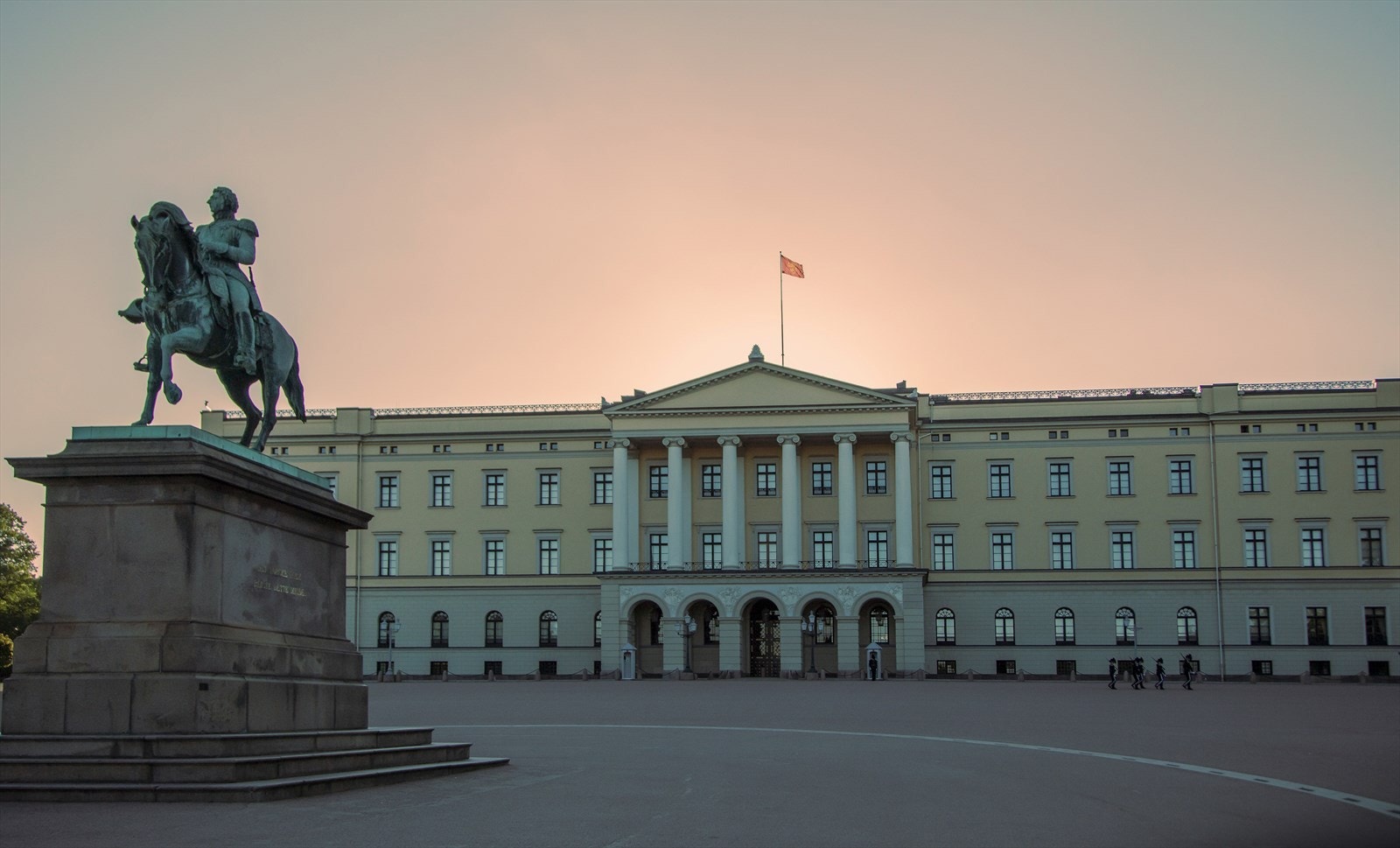 Områdebilde - Karl Johan Galleribilde