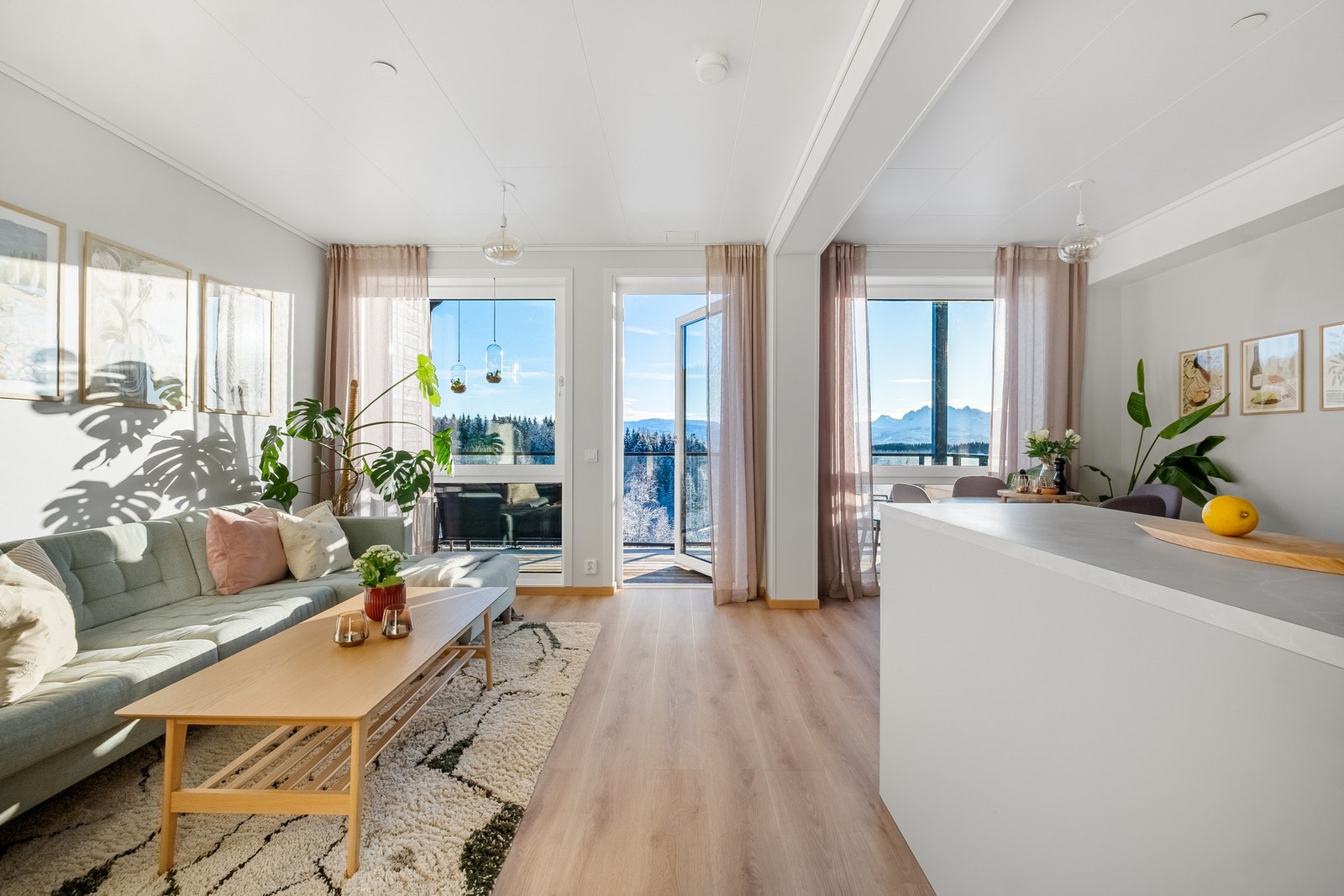 Velkommen til Støverveien 105! Foto: Mamor Boligstyling & Boligfoto Galleribilde