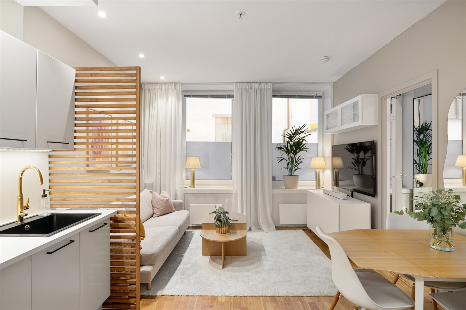 Velkommen til Maridslveien 39D. Presentert av Barry Khalidi & Eirik Halvorsen v/Nordvik Bolig. Foto: Lise Stigen Galleribilde