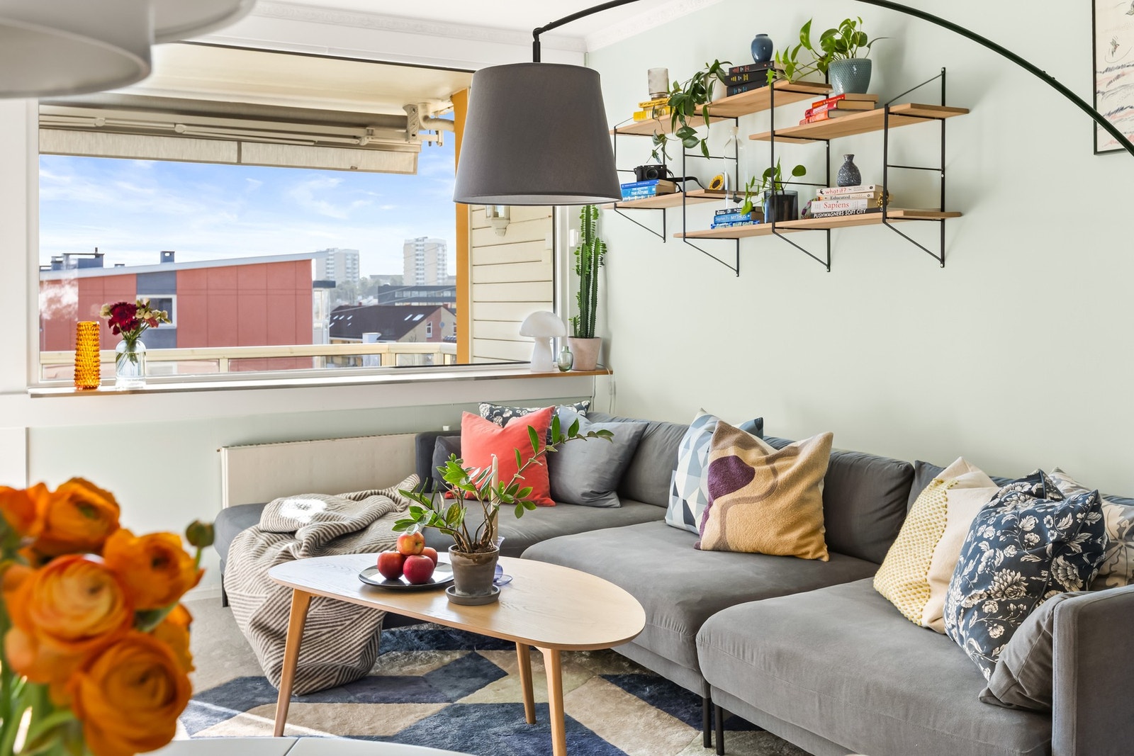 Oppvarming, varmtvann og kabel-tv/Internett (fiber fra Telia, med god internetthastighet) inkludert i felleskostnadene Galleribilde