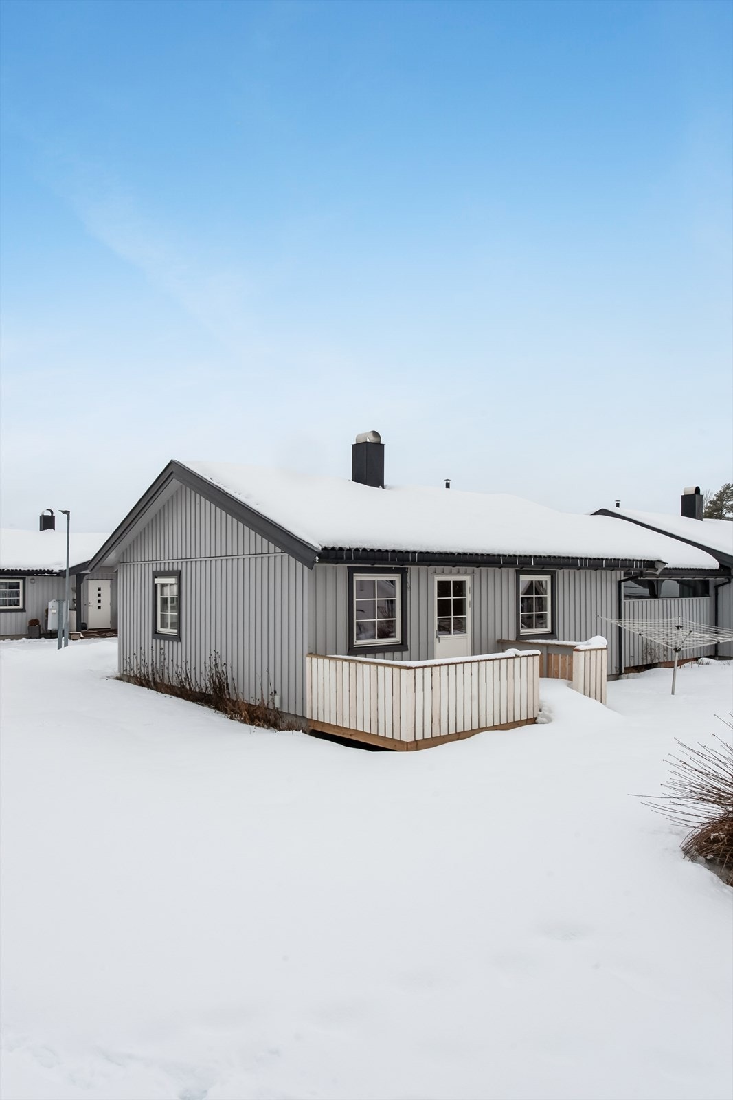 Boligen ligger i det veletablerte Bergumfeltet i Løten kommune. Galleribilde