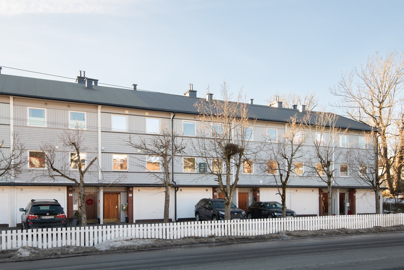 Boligen ligger i et attraktivt og barnevennlig boligområde på Nordstrand. Galleribilde