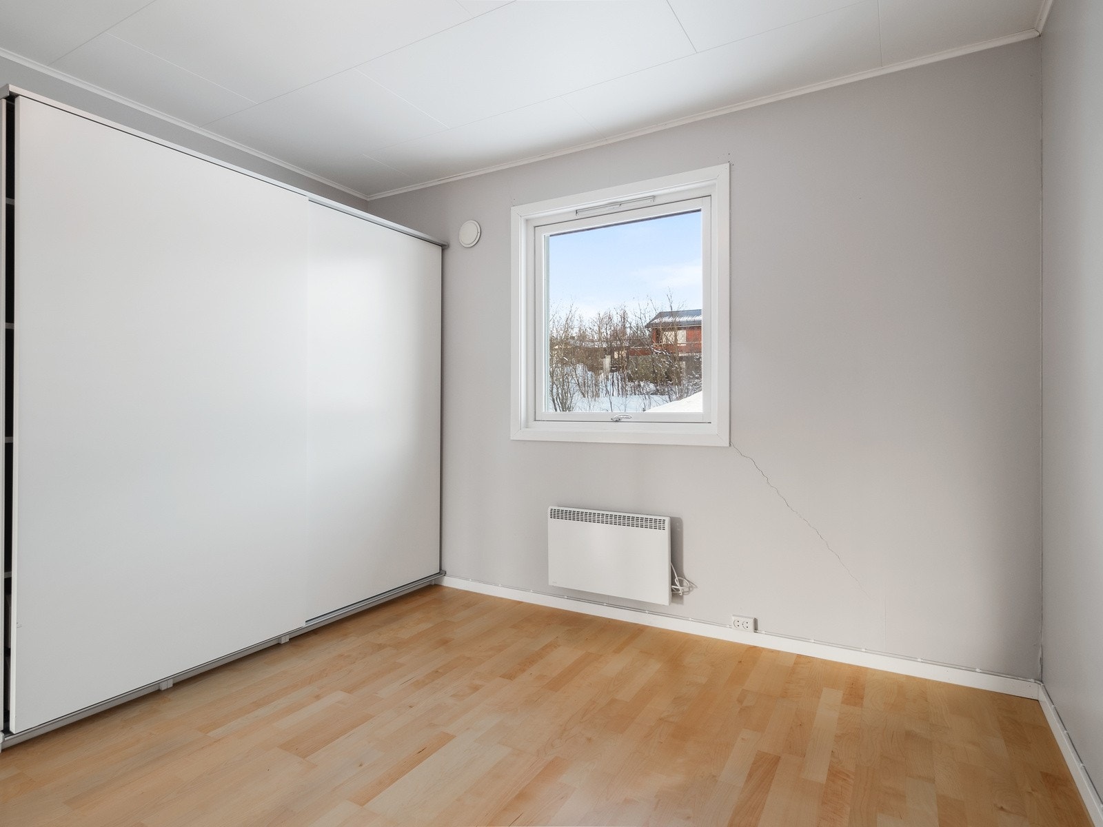 Det er god plass til garderobeskap på hovedsoverommet Galleribilde