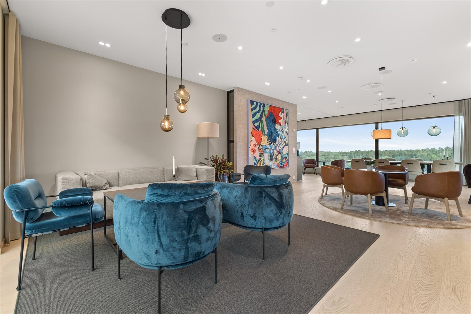 Plusshuset kan bookes til selskaper og sammenkomster. Galleribilde