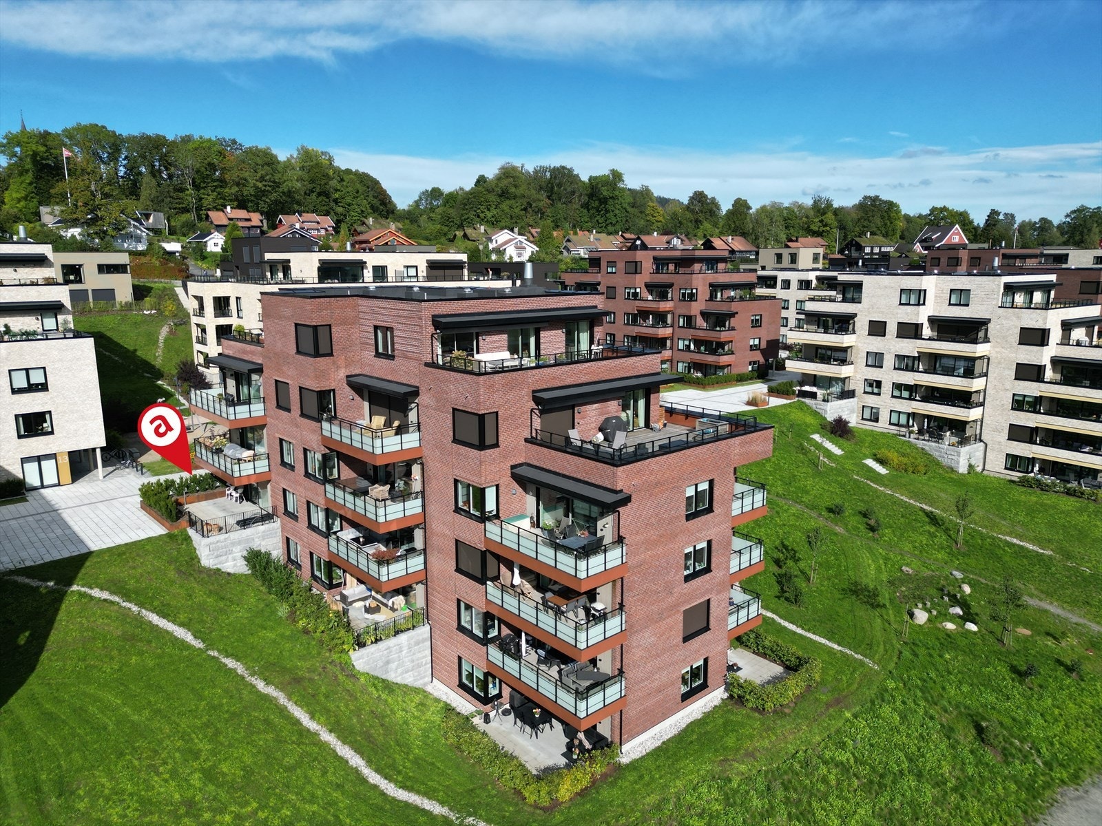 Flott opparbeidet fellesområder. Galleribilde