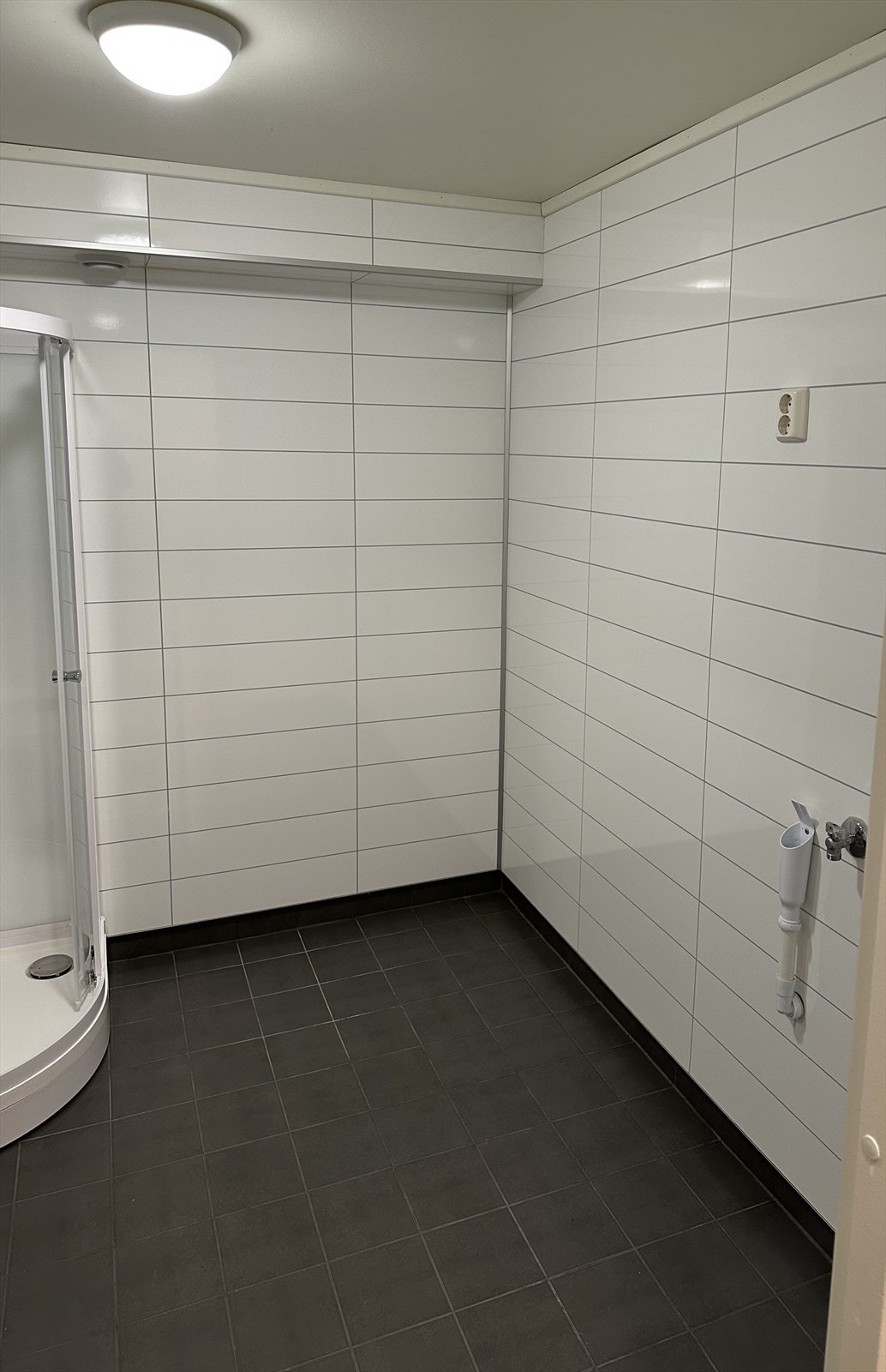 Opplegg for vaskemaskin og tørketrommel Galleribilde