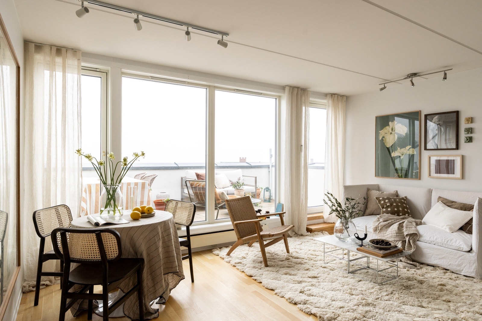 Velkommen til Årvollveien 52K - presentert av Hanne Pettersen i Krogsveen Galleribilde