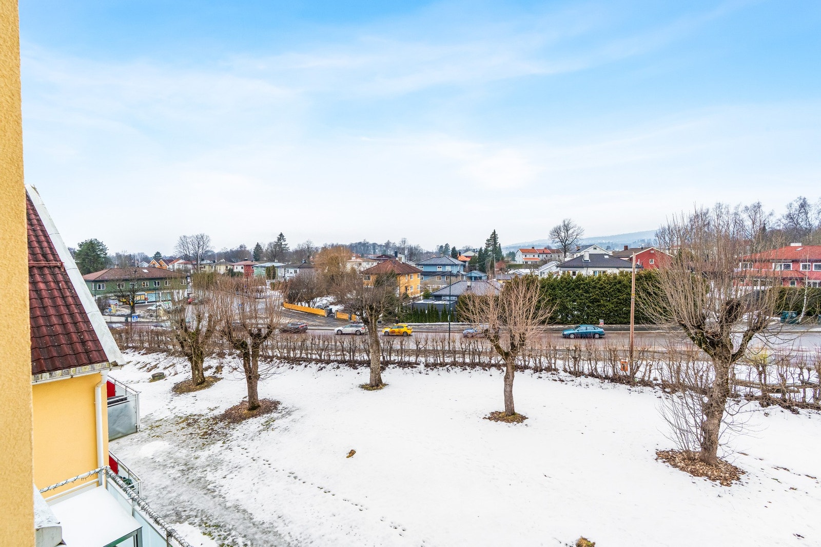 Mortenstunet er et populært sted å bo og er kjent for sine store og flotte grøntarealer inkludert den gode plassen rundt og mellom blokkene. Galleribilde