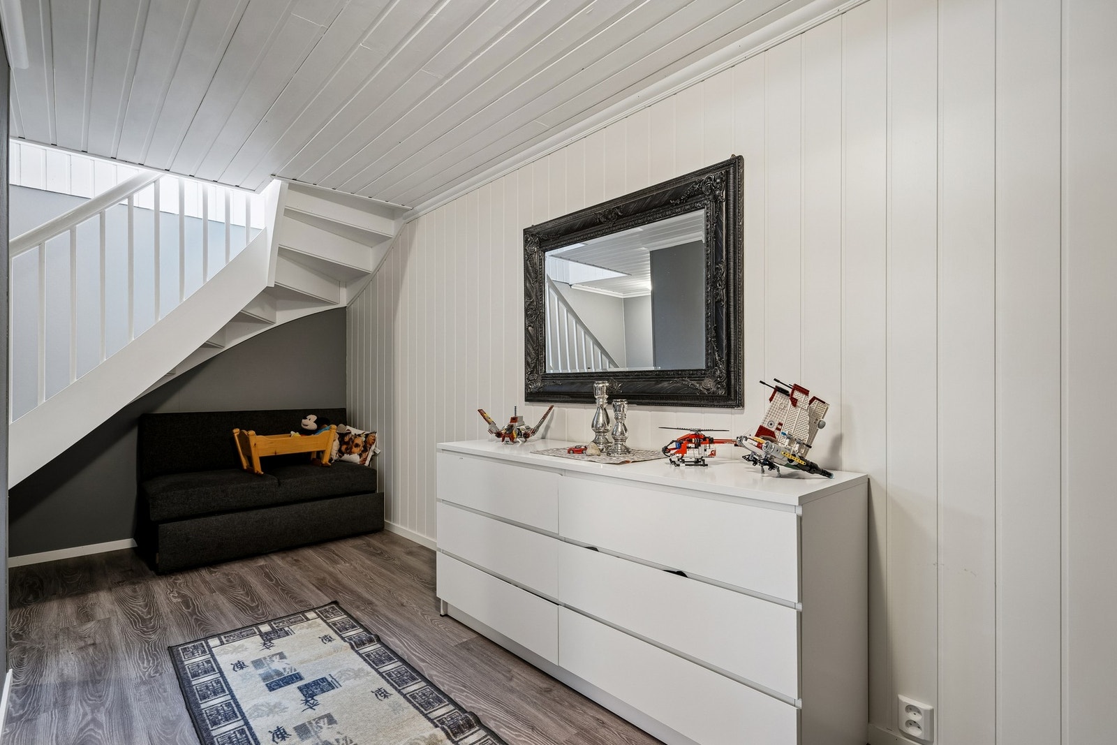 Deler av gangen. Galleribilde