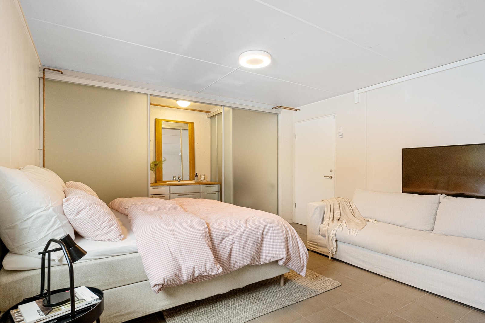 Gjesterom/trimrom i garasje. Galleribilde