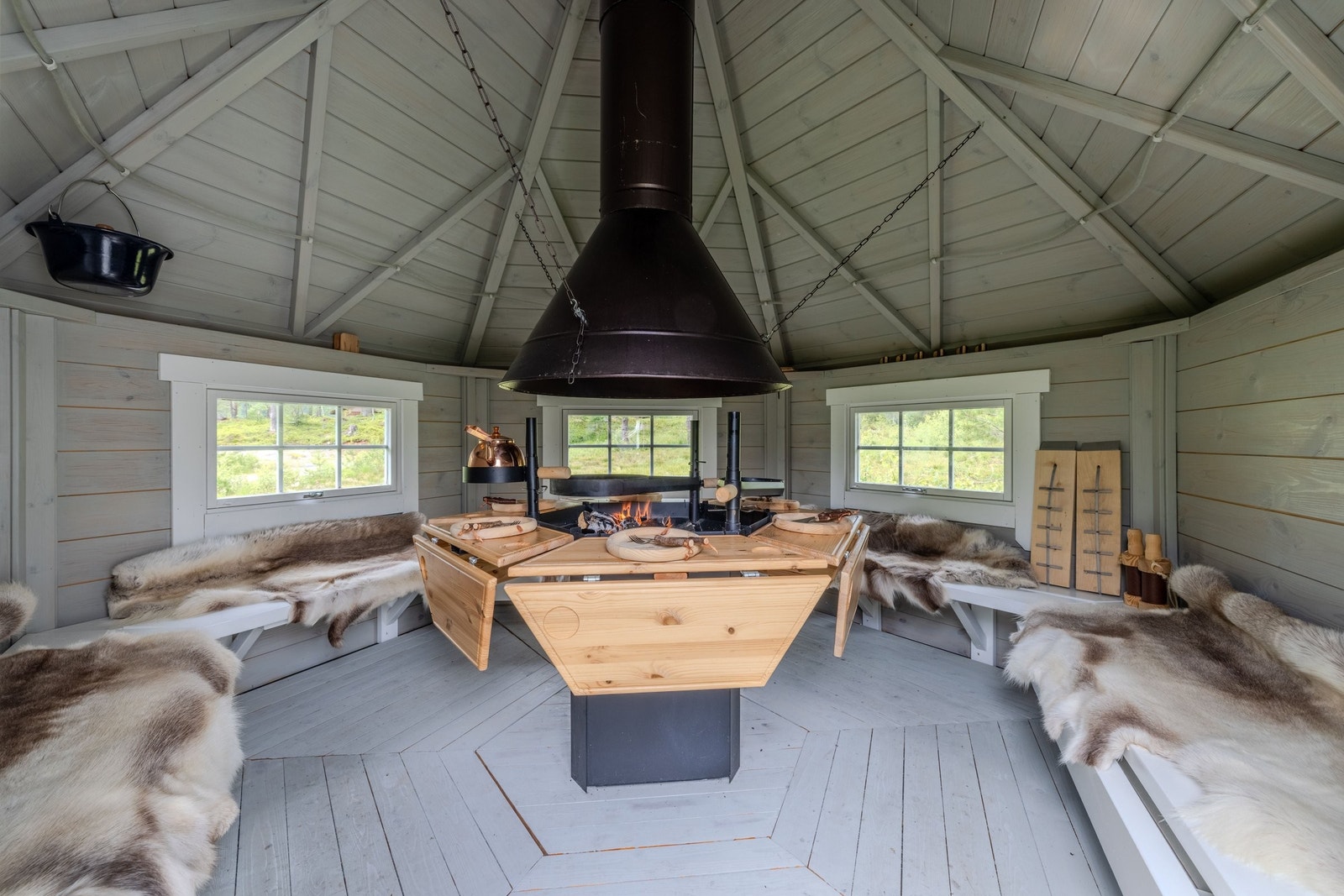 God plass for 8-10 personer Galleribilde